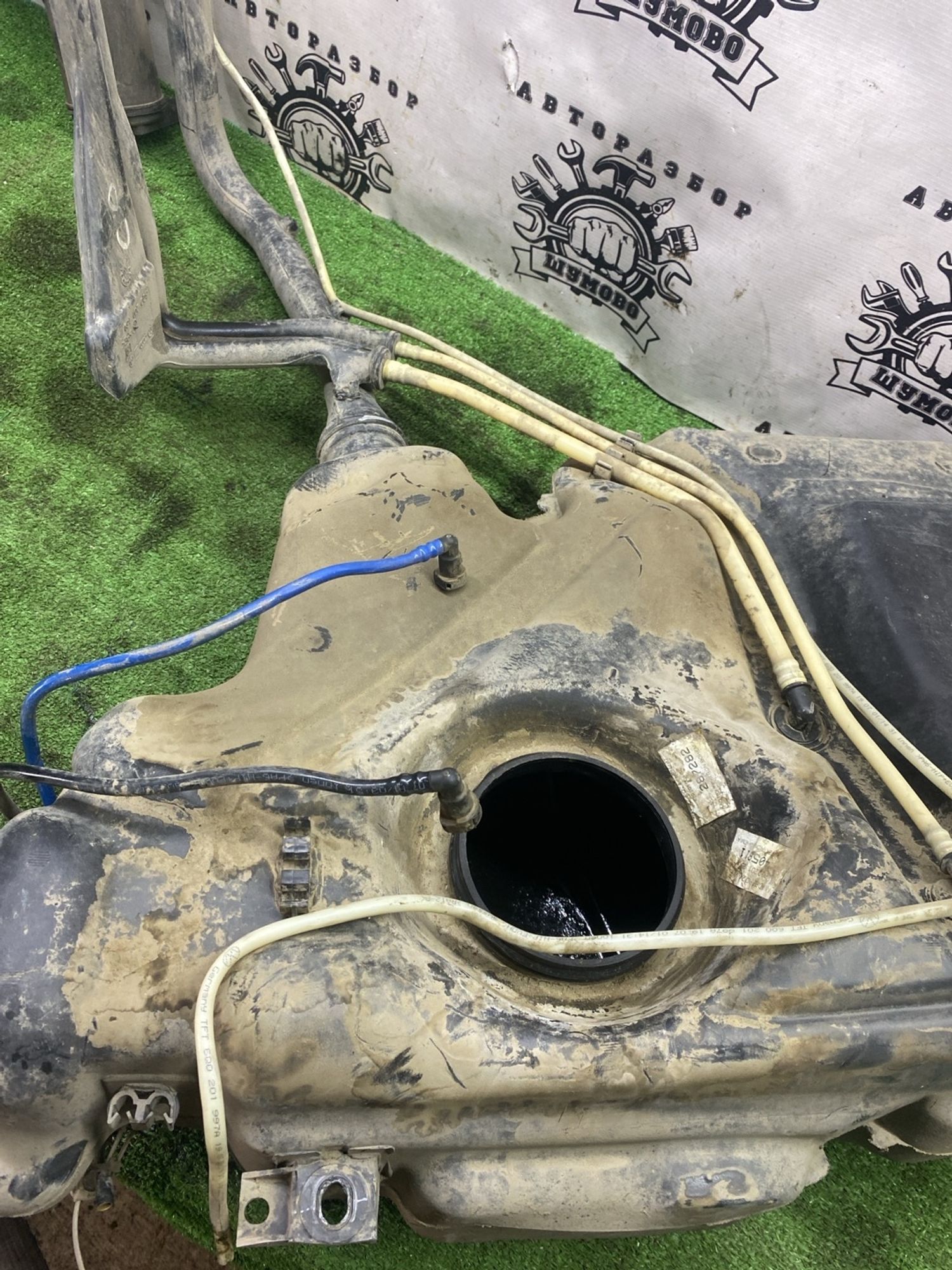 https://ycs.partsauto.market/partsauto-images/thmbs/userImages/cca1856e256b5441544f9aba03b424a6/part/b0f73804-9cb8-4994-b4c3-91f85800b6c5_1780216543157.jpg