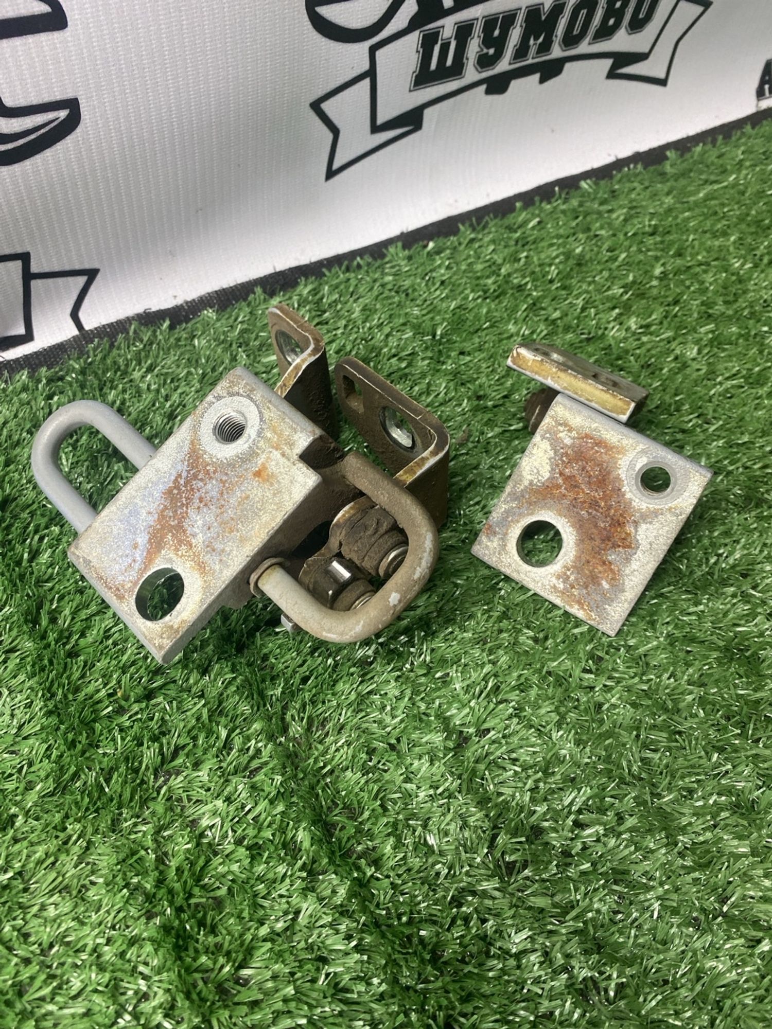 https://ycs.partsauto.market/partsauto-images/thmbs/userImages/cca1856e256b5441544f9aba03b424a6/part/b26c6e8e-08e8-4b4d-818c-e4435199c35d_1781085622541.jpg