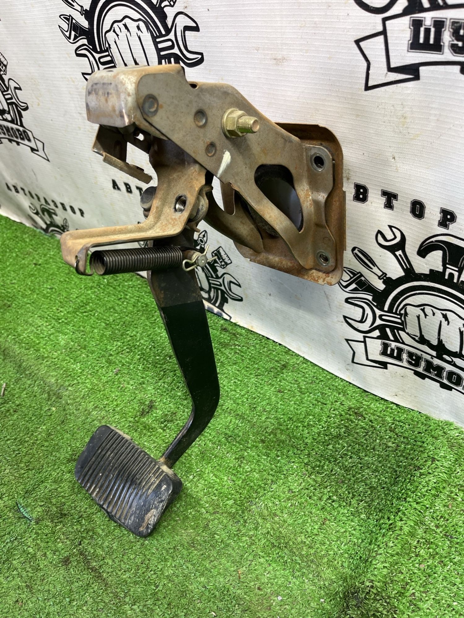 https://ycs.partsauto.market/partsauto-images/thmbs/userImages/cca1856e256b5441544f9aba03b424a6/part/b28774c4-ac57-4eb3-a49c-5bc38254789d_1775043234525.jpg