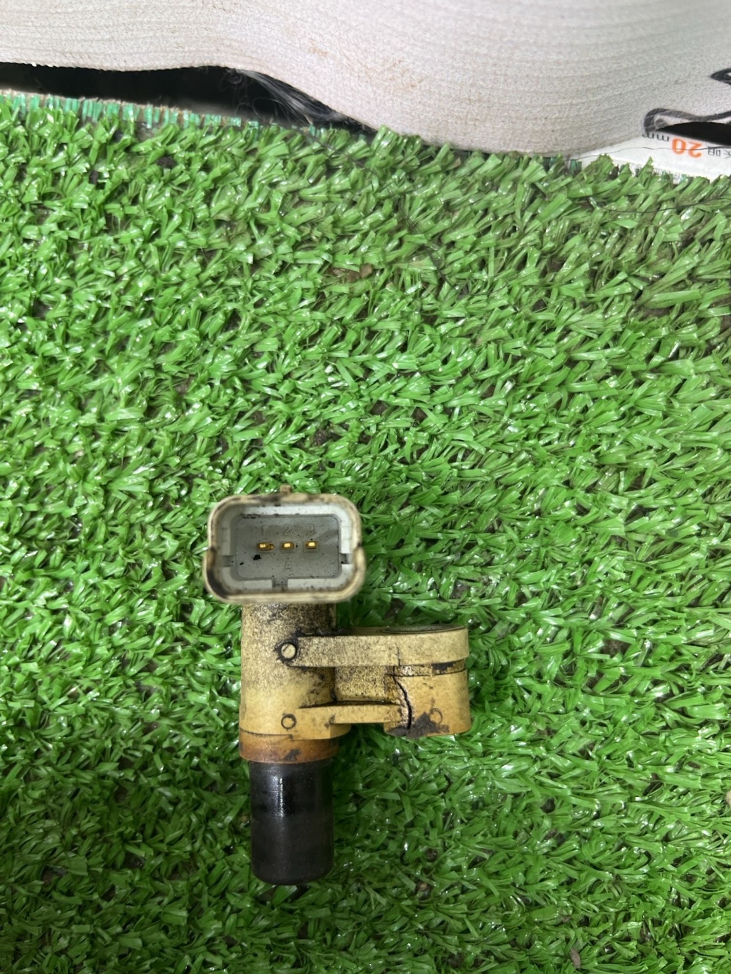 https://ycs.partsauto.market/partsauto-images/thmbs/userImages/cca1856e256b5441544f9aba03b424a6/part/b28877d0-0e37-49e2-ab17-dc6deaaccb67_1777886489886.jpg