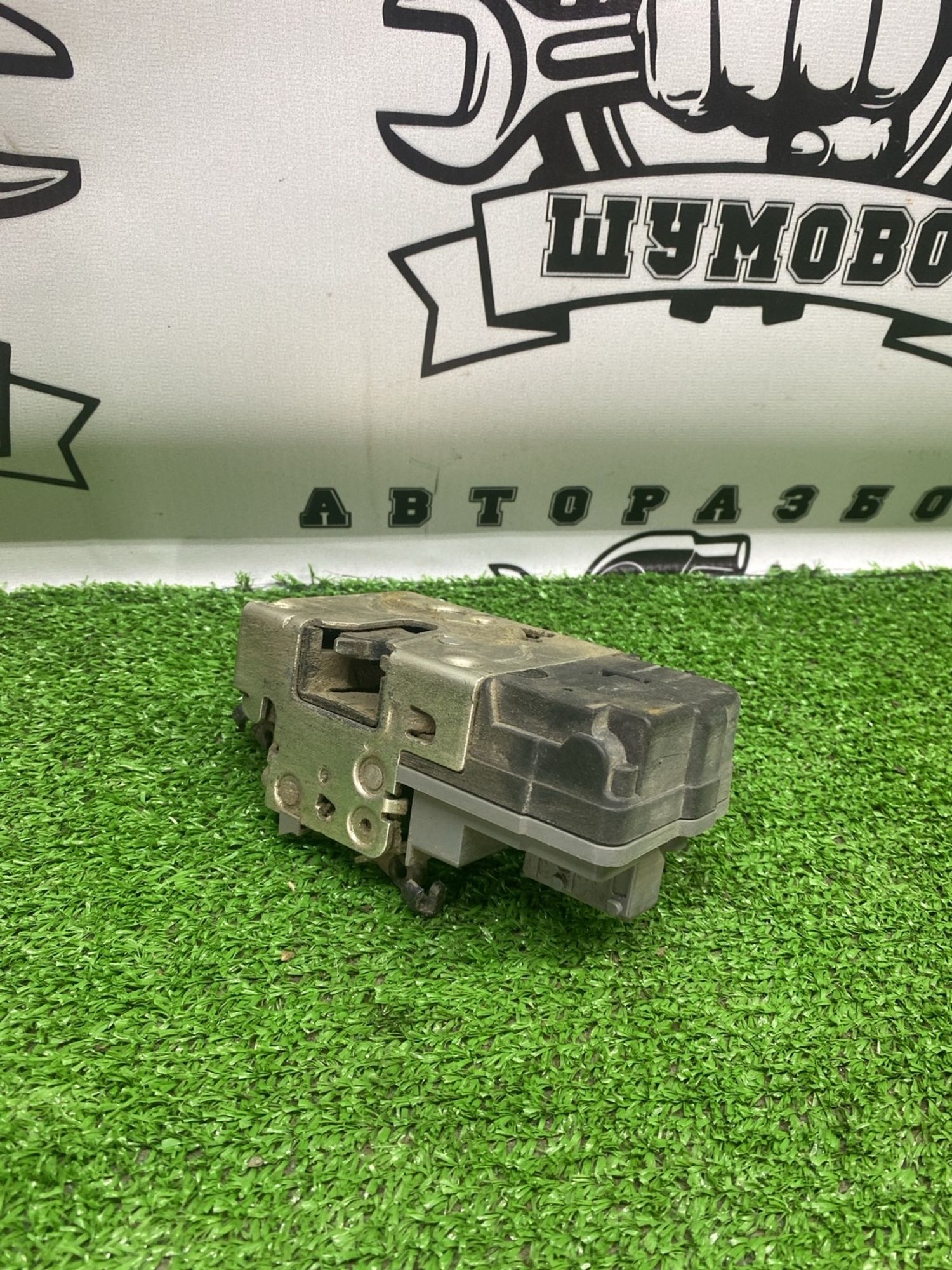 https://ycs.partsauto.market/partsauto-images/thmbs/userImages/cca1856e256b5441544f9aba03b424a6/part/b43b779a-0250-4339-8286-4ab297a171d3_1782897983363.jpg