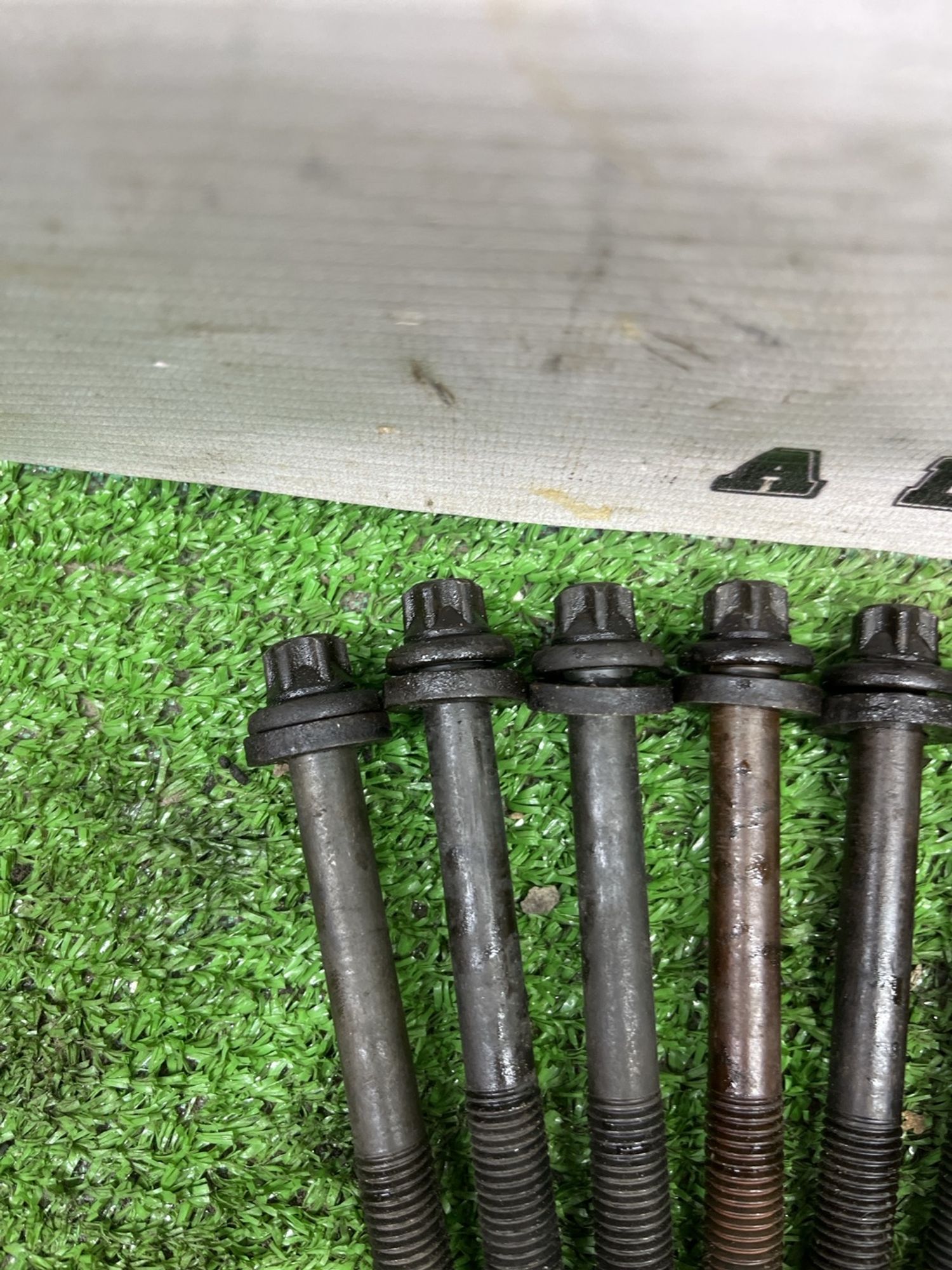 https://ycs.partsauto.market/partsauto-images/thmbs/userImages/cca1856e256b5441544f9aba03b424a6/part/b50f1f46-eecd-48e9-947e-798381c21322_1777877526793.jpg