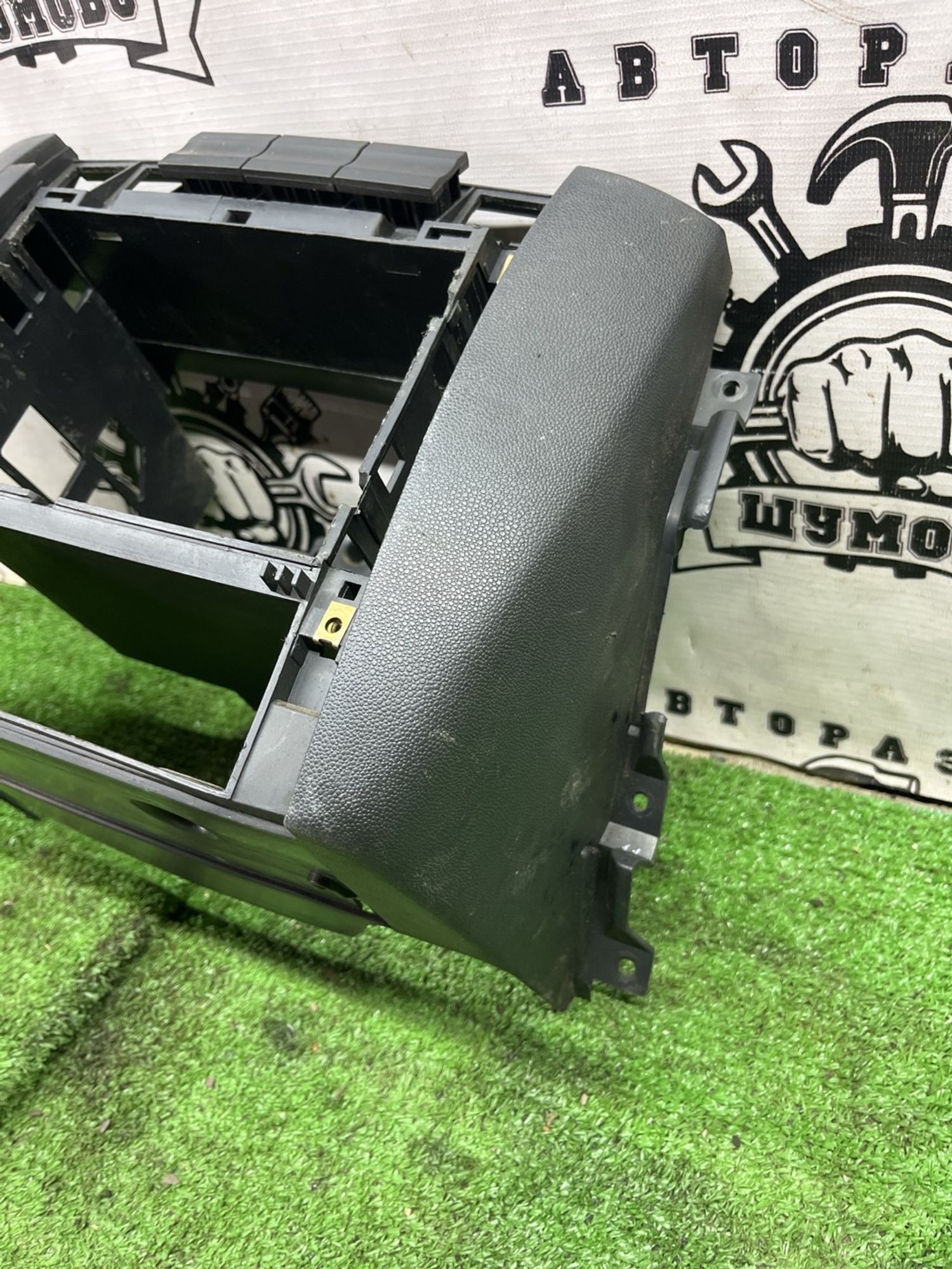 https://ycs.partsauto.market/partsauto-images/thmbs/userImages/cca1856e256b5441544f9aba03b424a6/part/b5ed6378-783b-4663-9cde-2a9292b569ae_1777871196721.jpg