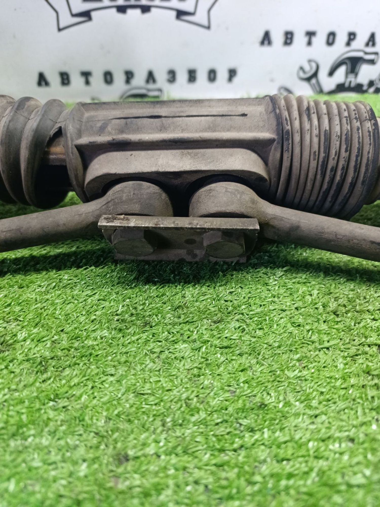 https://ycs.partsauto.market/partsauto-images/thmbs/userImages/cca1856e256b5441544f9aba03b424a6/part/b675e098-c75d-4a01-9769-94fcd7771726_1787050788742.jpg