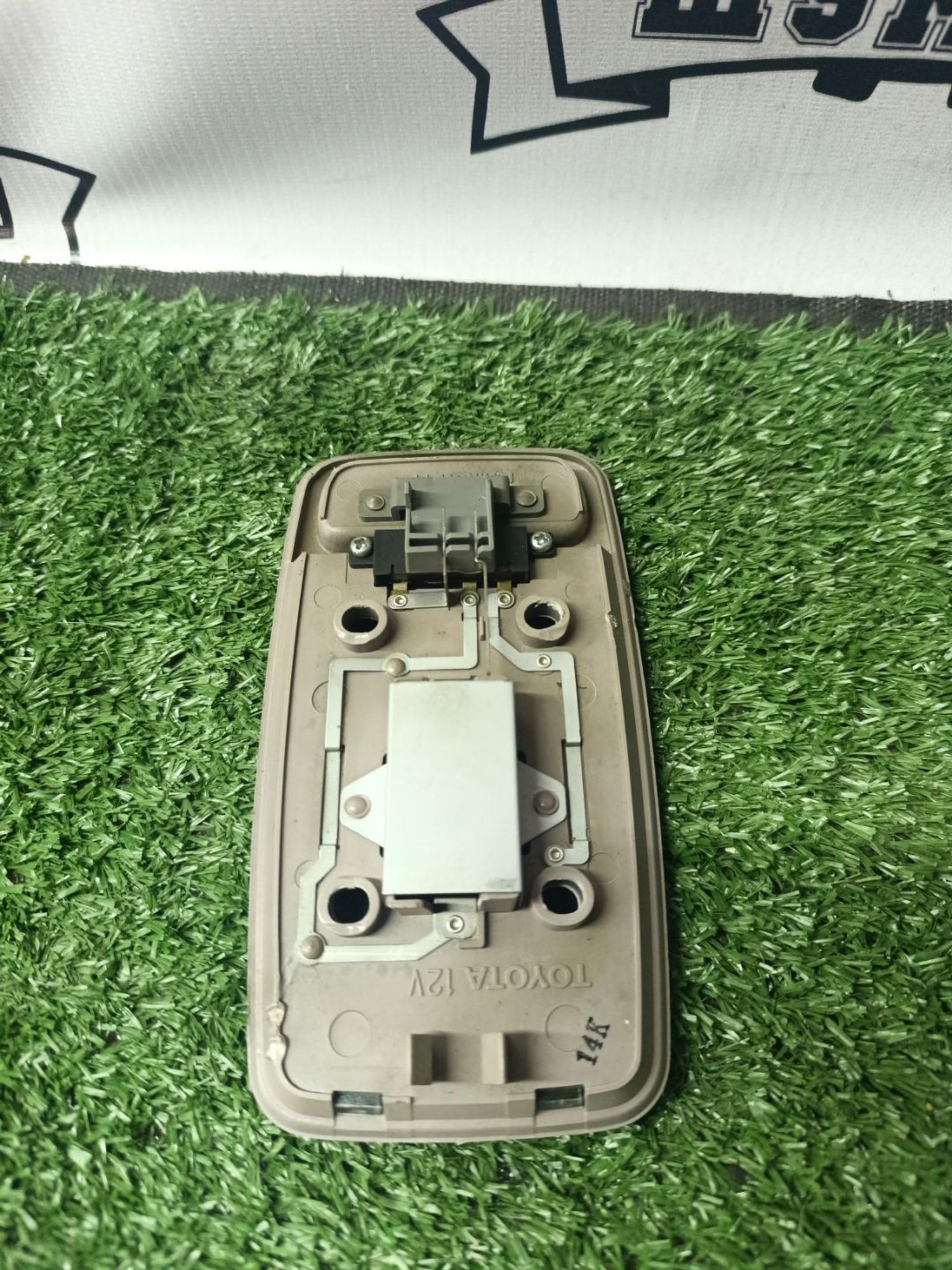 https://ycs.partsauto.market/partsauto-images/thmbs/userImages/cca1856e256b5441544f9aba03b424a6/part/b71ec24d-7112-4376-9498-dc9ee5309133_1787043855525.jpg