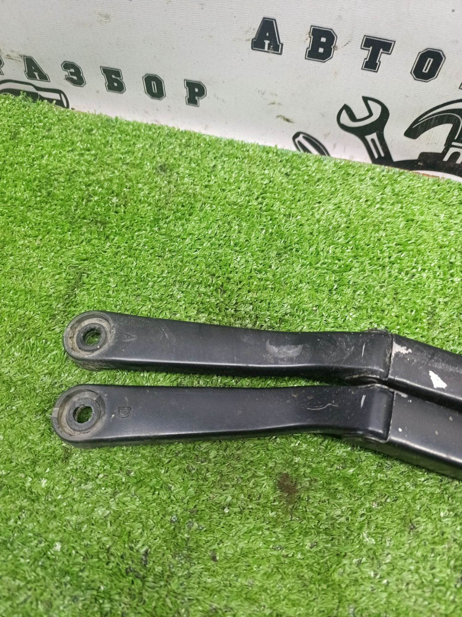 https://ycs.partsauto.market/partsauto-images/thmbs/userImages/cca1856e256b5441544f9aba03b424a6/part/b7937eec-4061-47fd-a680-7d676cd8e136_1789386980957.jpg