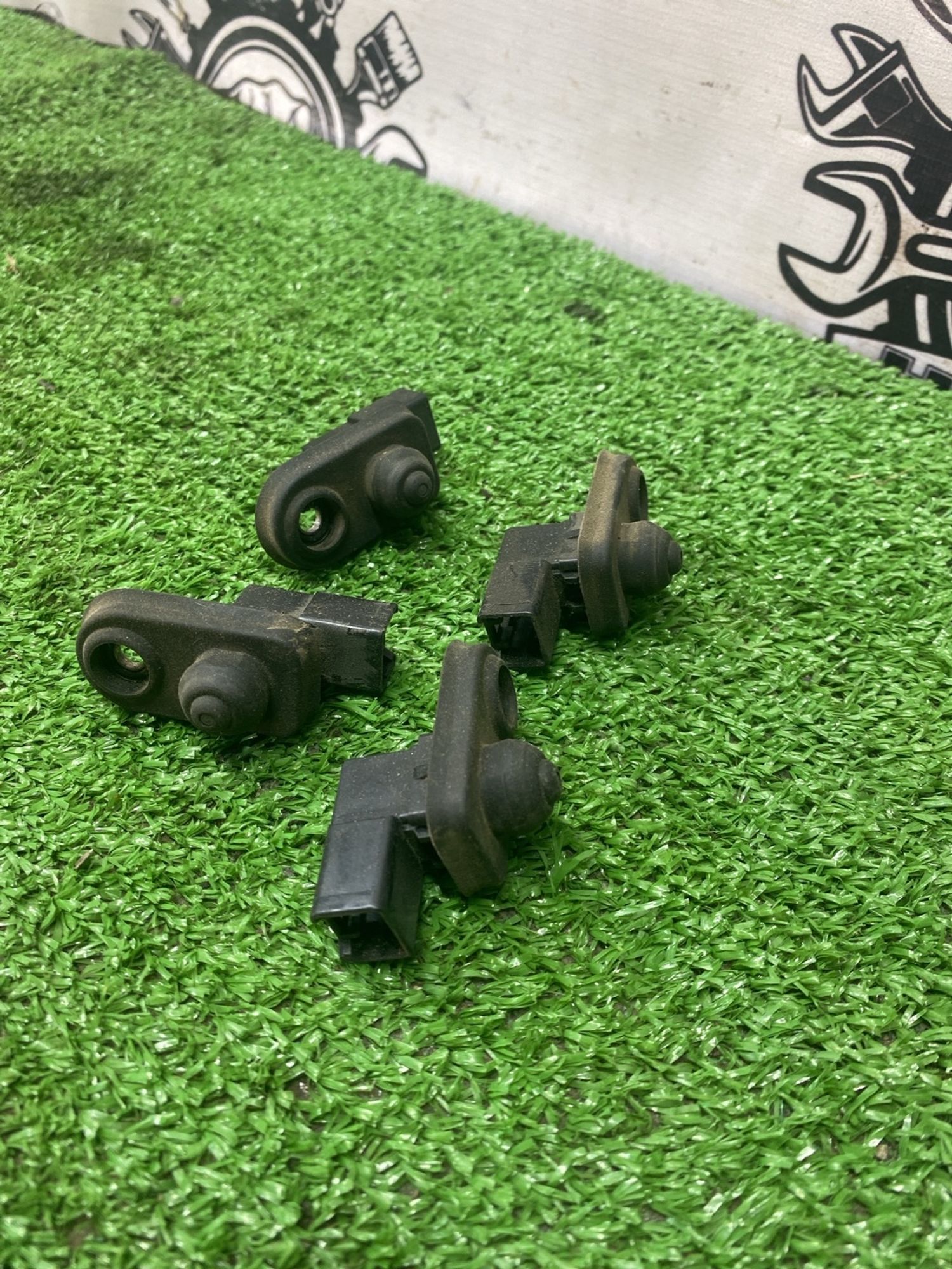 https://ycs.partsauto.market/partsauto-images/thmbs/userImages/cca1856e256b5441544f9aba03b424a6/part/b94a7999-a32a-4d7d-a9e6-660a4239c5ef_1779694661386.jpg