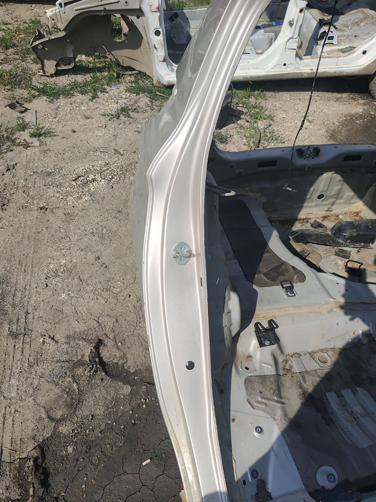 https://ycs.partsauto.market/partsauto-images/thmbs/userImages/cca1856e256b5441544f9aba03b424a6/part/b9749d8b-ef5b-455e-b140-f1bec1ccf27a_1783681108339.jpg