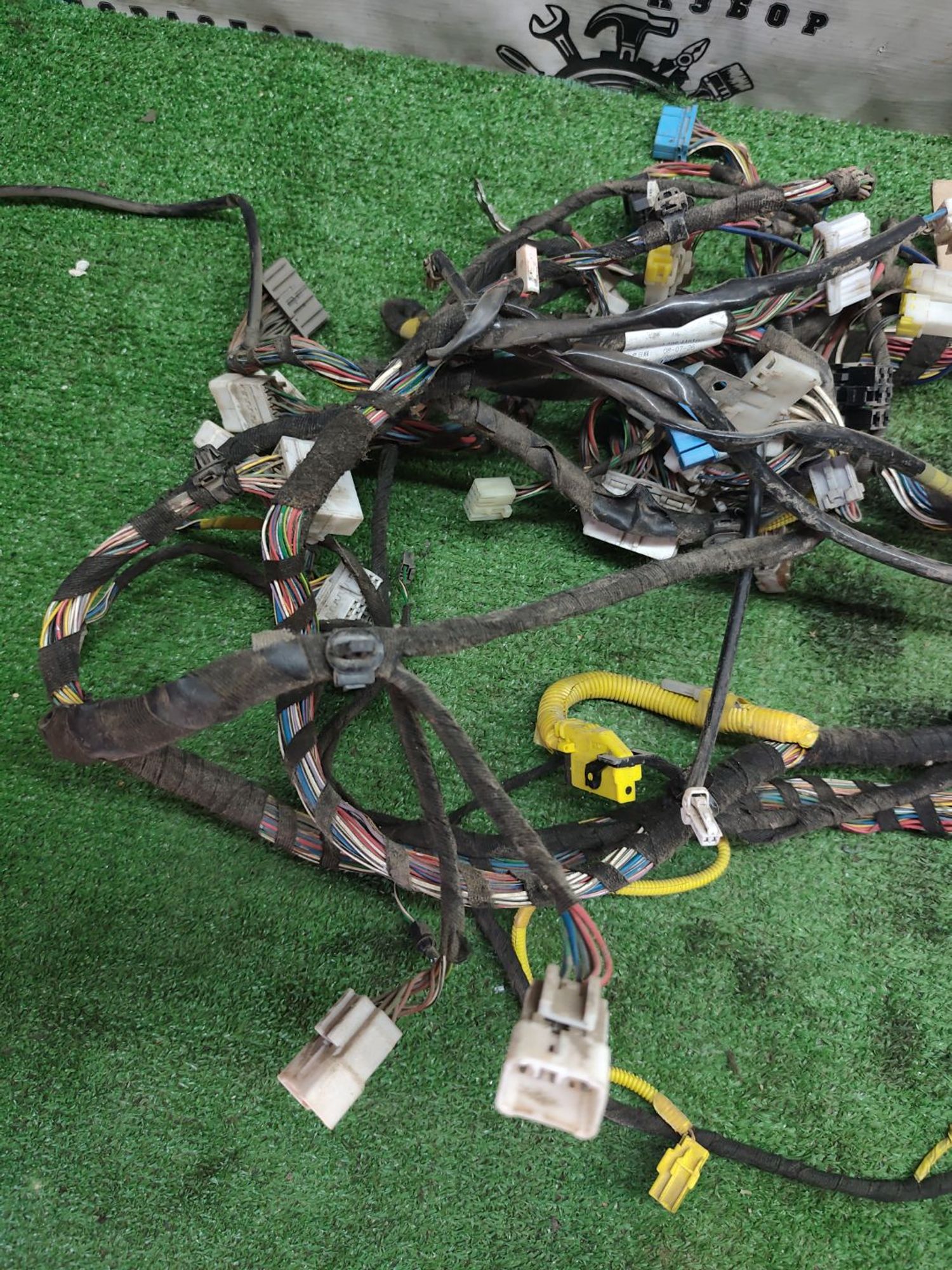 https://ycs.partsauto.market/partsauto-images/thmbs/userImages/cca1856e256b5441544f9aba03b424a6/part/ba0ece1d-c6df-4244-bda7-ca601af6680d_1778129711516.jpg