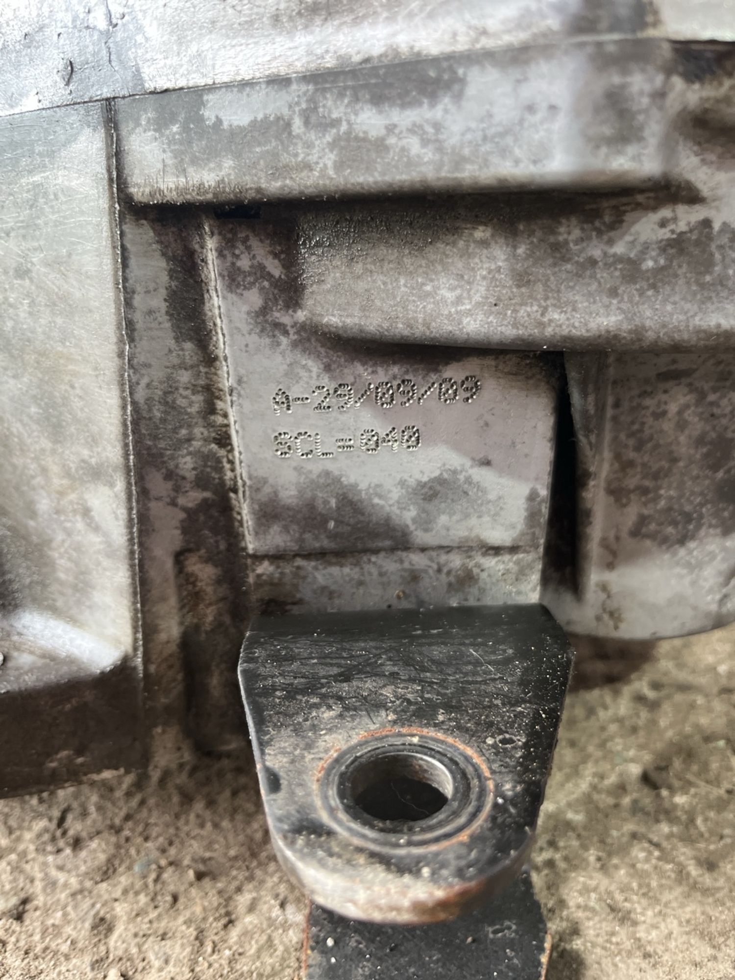 https://ycs.partsauto.market/partsauto-images/thmbs/userImages/cca1856e256b5441544f9aba03b424a6/part/ba4d5927-8b9f-4b51-a821-06b80268ad55_1782550282103.jpg