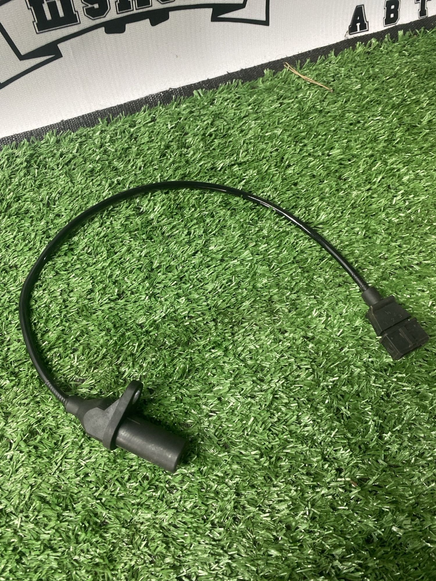 https://ycs.partsauto.market/partsauto-images/thmbs/userImages/cca1856e256b5441544f9aba03b424a6/part/bb94f98b-9956-4337-821e-0860fb74fc18_1781087760398.jpg
