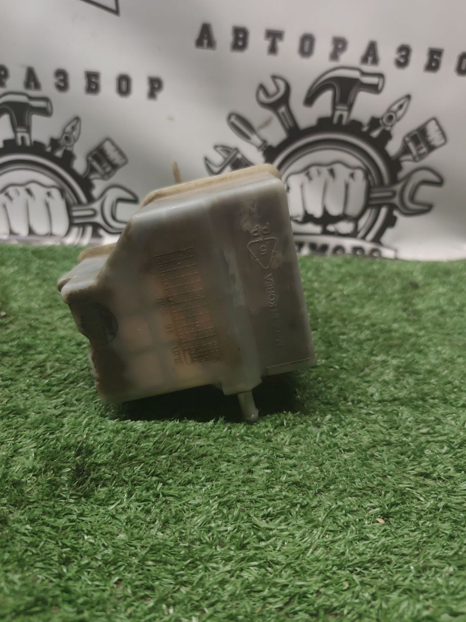 https://ycs.partsauto.market/partsauto-images/thmbs/userImages/cca1856e256b5441544f9aba03b424a6/part/bc1e2633-375e-44a0-87f8-a64ab787df0d_1785147974236.jpg