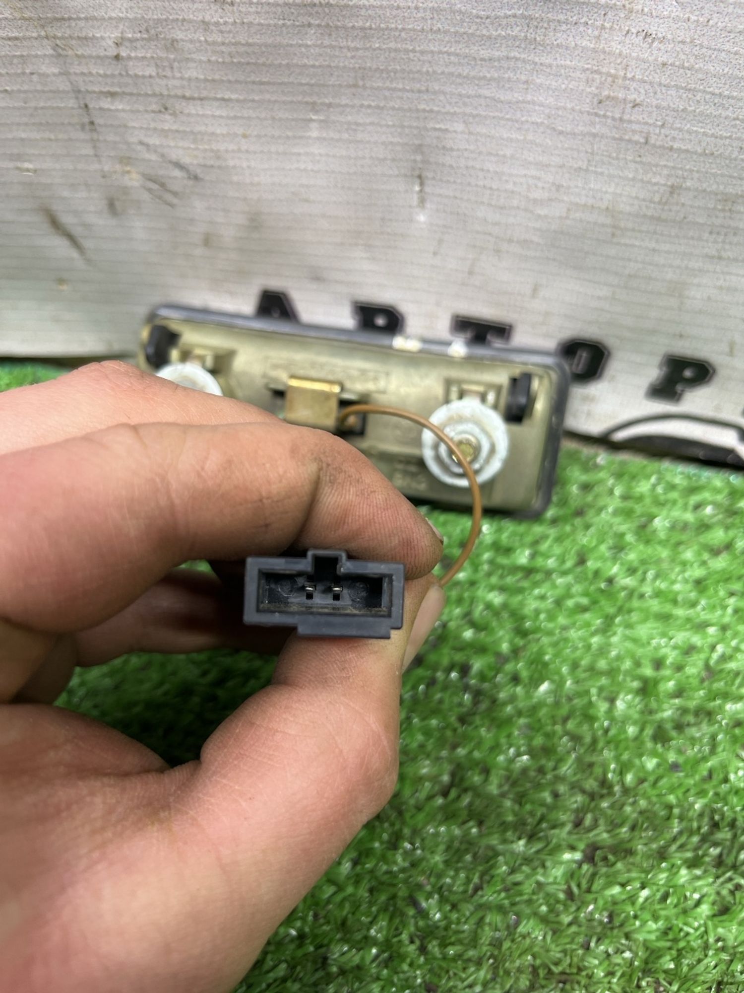 https://ycs.partsauto.market/partsauto-images/thmbs/userImages/cca1856e256b5441544f9aba03b424a6/part/bc206fb1-c65d-44c6-86b3-b4b573ec05a4_1777367709489.jpg