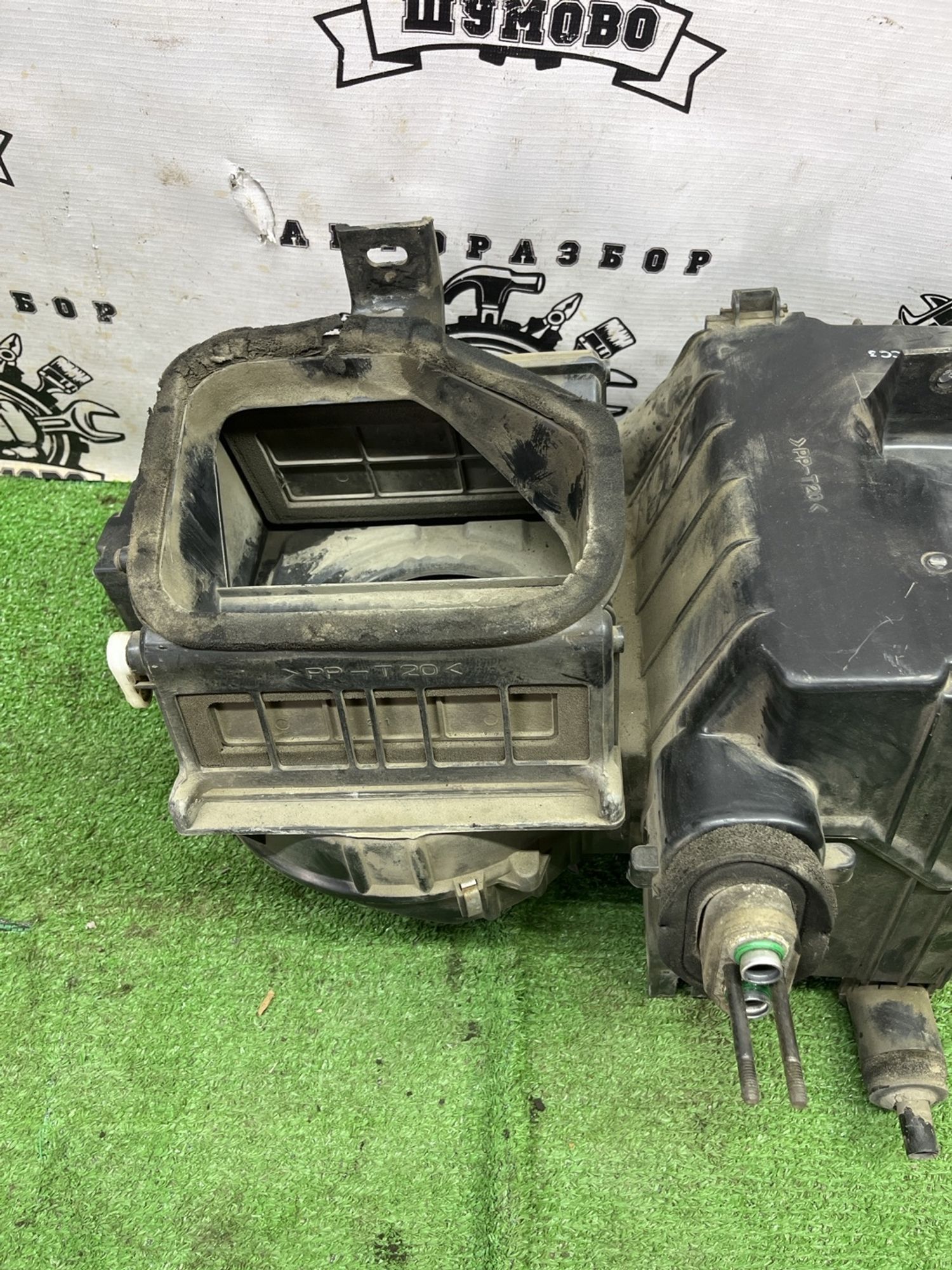 https://ycs.partsauto.market/partsauto-images/thmbs/userImages/cca1856e256b5441544f9aba03b424a6/part/bcaa5702-aa47-40b1-b873-25ae9b5a70cb_1776333861328.jpg