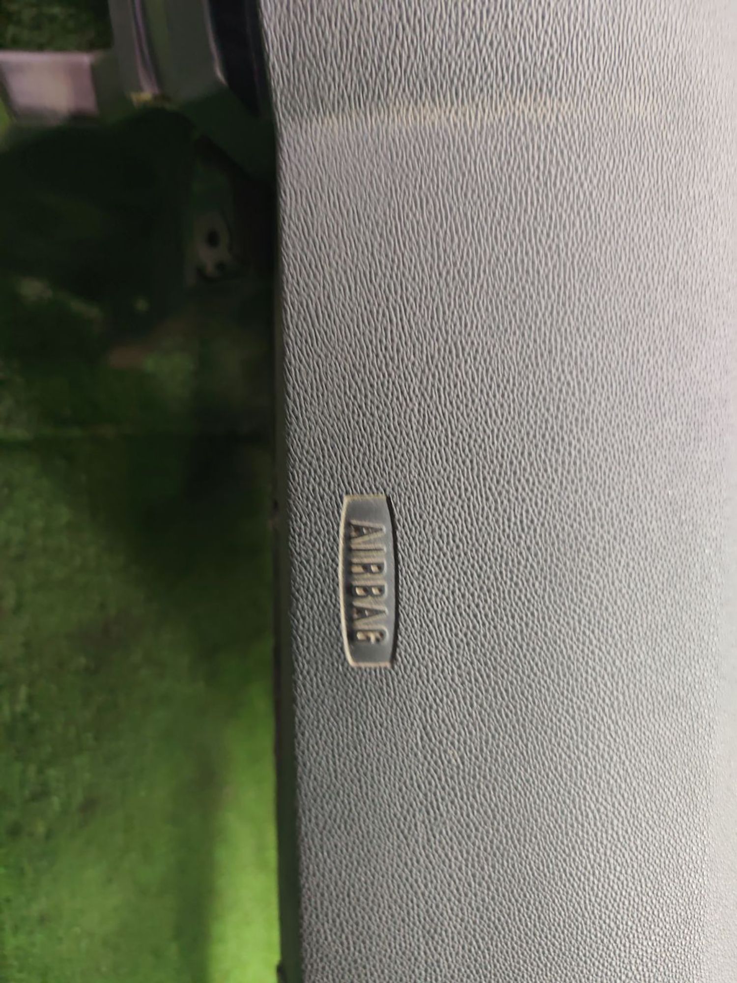 https://ycs.partsauto.market/partsauto-images/thmbs/userImages/cca1856e256b5441544f9aba03b424a6/part/bce2fa65-bd7a-4492-a736-2bc3c357a43e_1777280837431.jpg