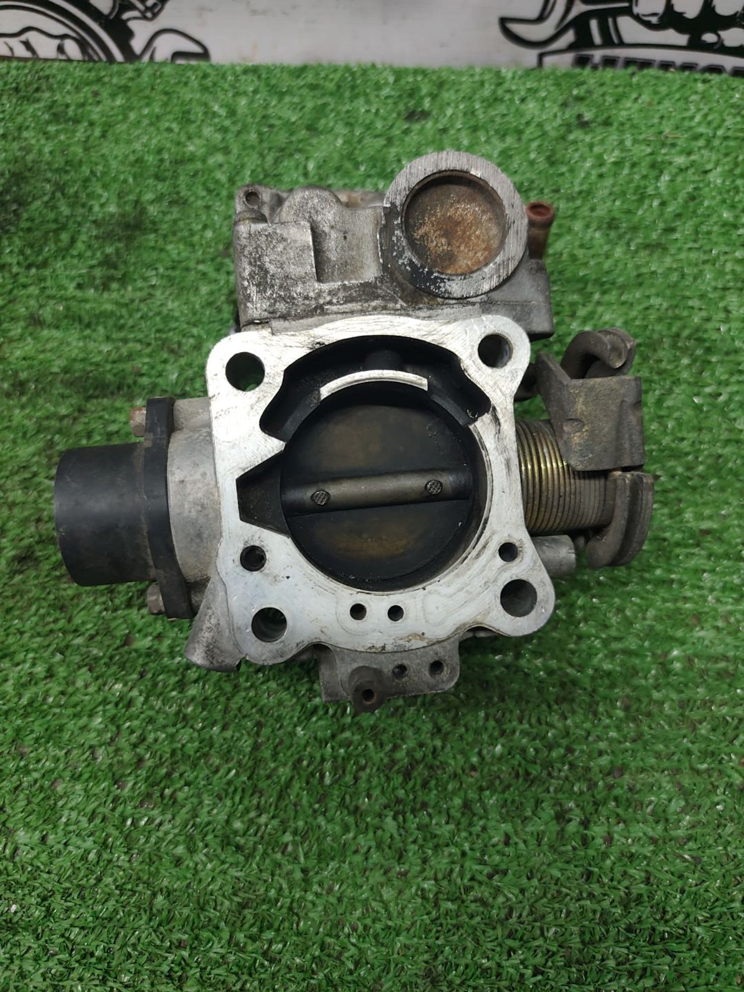 https://ycs.partsauto.market/partsauto-images/thmbs/userImages/cca1856e256b5441544f9aba03b424a6/part/bcf0c894-31a9-49f7-83b9-486978a5ccba_1779702489280.jpg