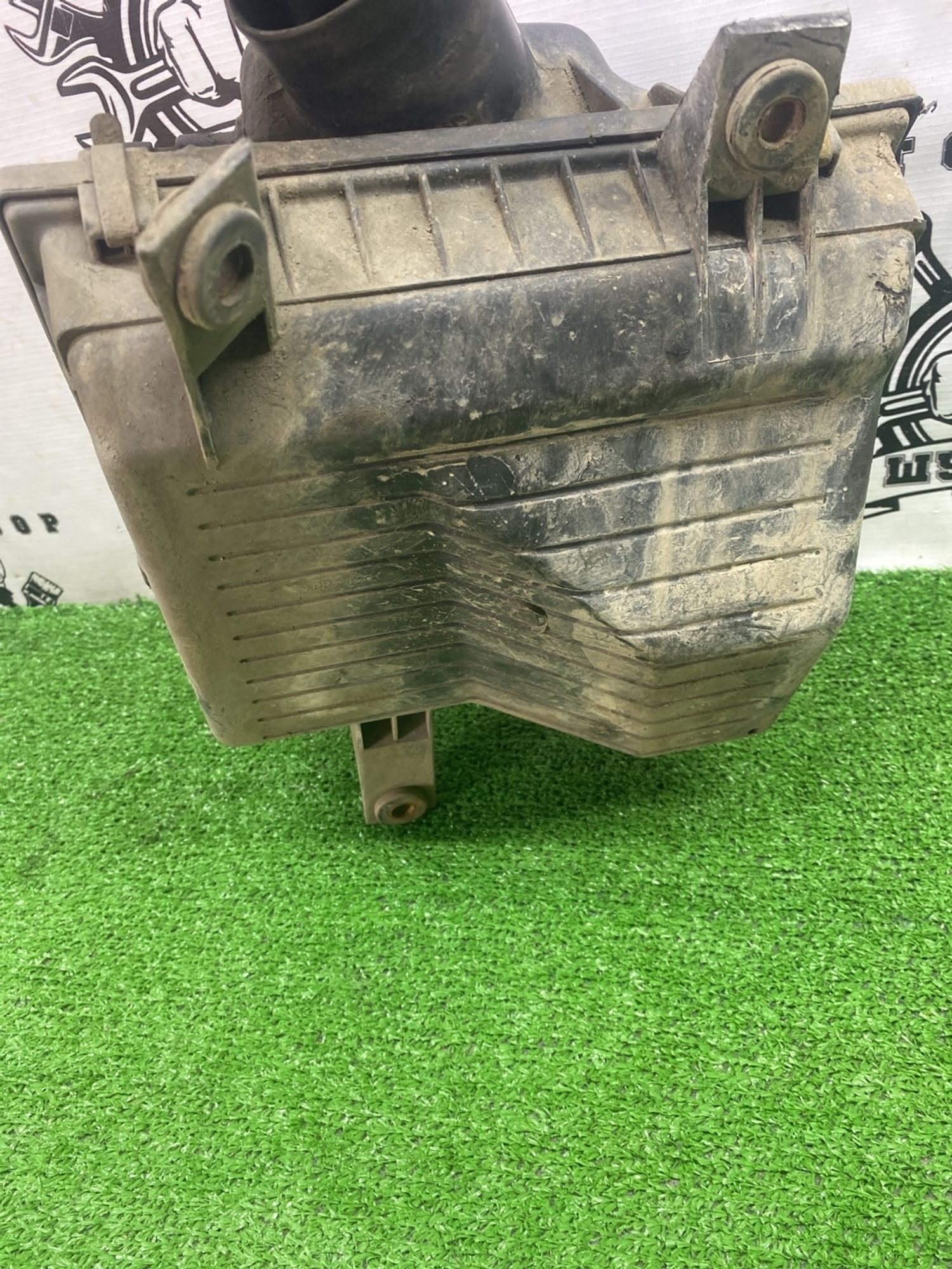 https://ycs.partsauto.market/partsauto-images/thmbs/userImages/cca1856e256b5441544f9aba03b424a6/part/bd0df475-7008-4c7a-88bc-b10f14b2a59f_1780472878354.jpg