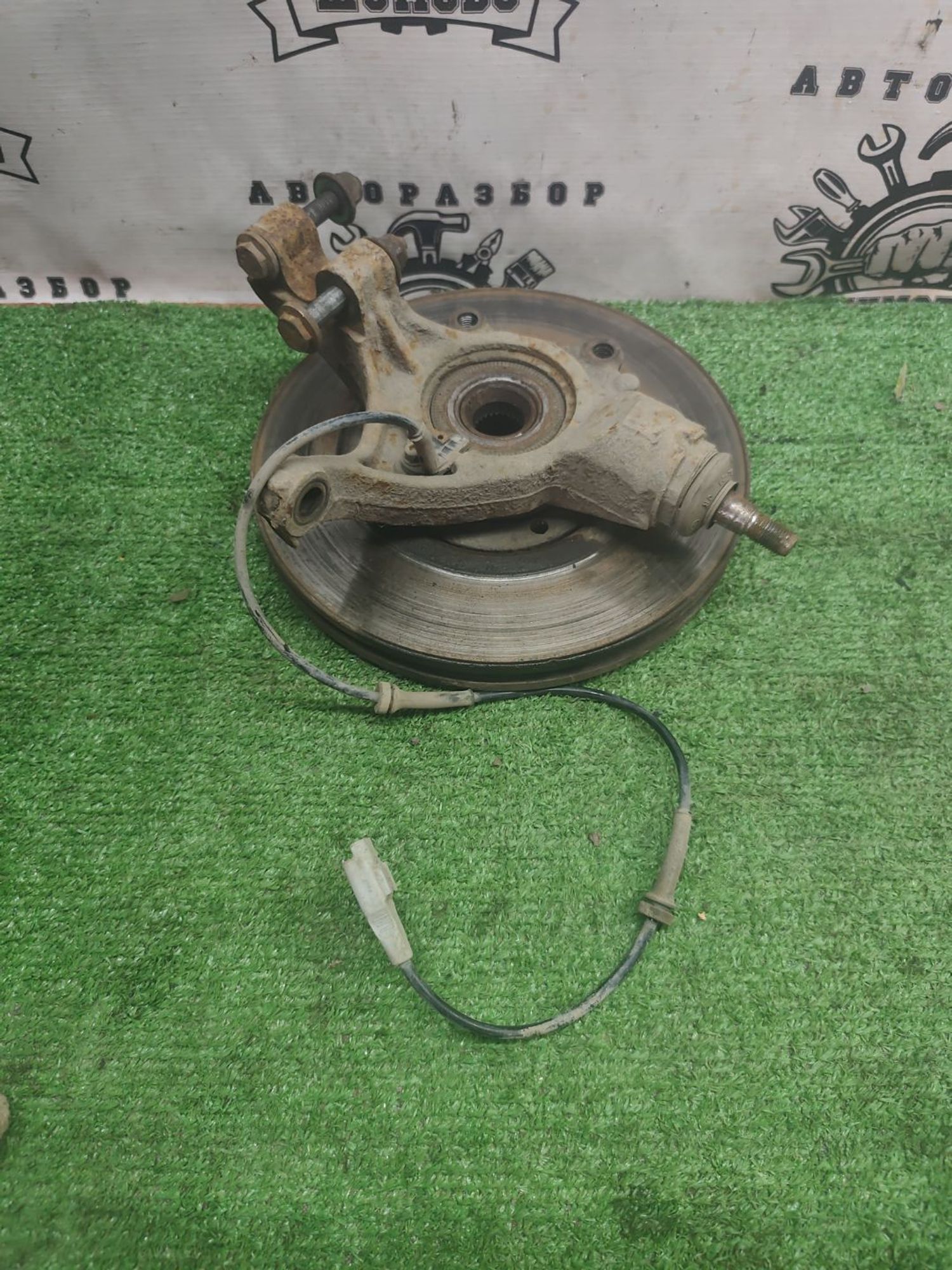 https://ycs.partsauto.market/partsauto-images/thmbs/userImages/cca1856e256b5441544f9aba03b424a6/part/be0c4c6b-8873-41cc-bc80-1a6c30e67311_1777783560898.jpg