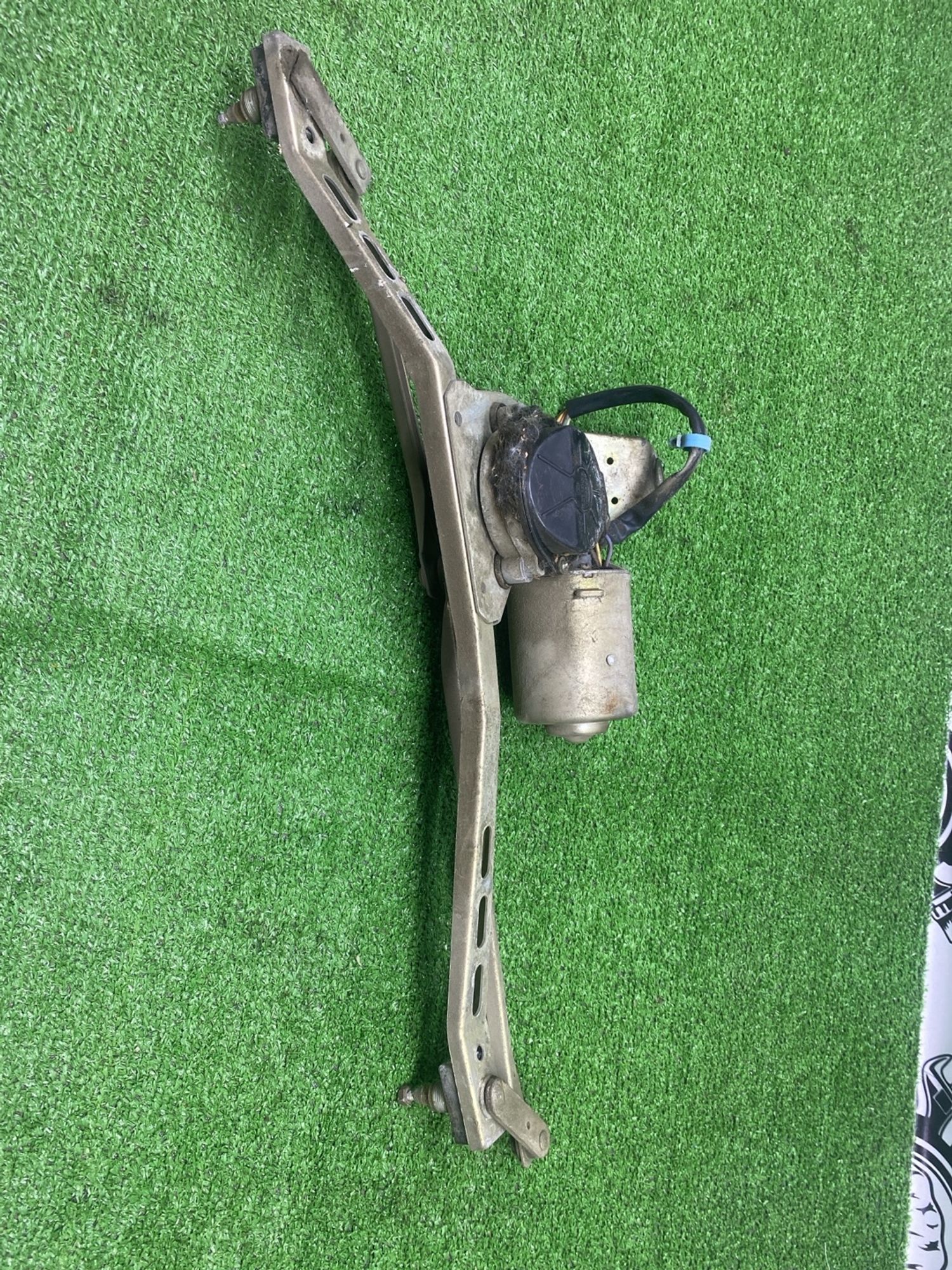 https://ycs.partsauto.market/partsauto-images/thmbs/userImages/cca1856e256b5441544f9aba03b424a6/part/be423e0c-fa29-4d2d-9315-727bd2094aa1_1781510080473.jpg