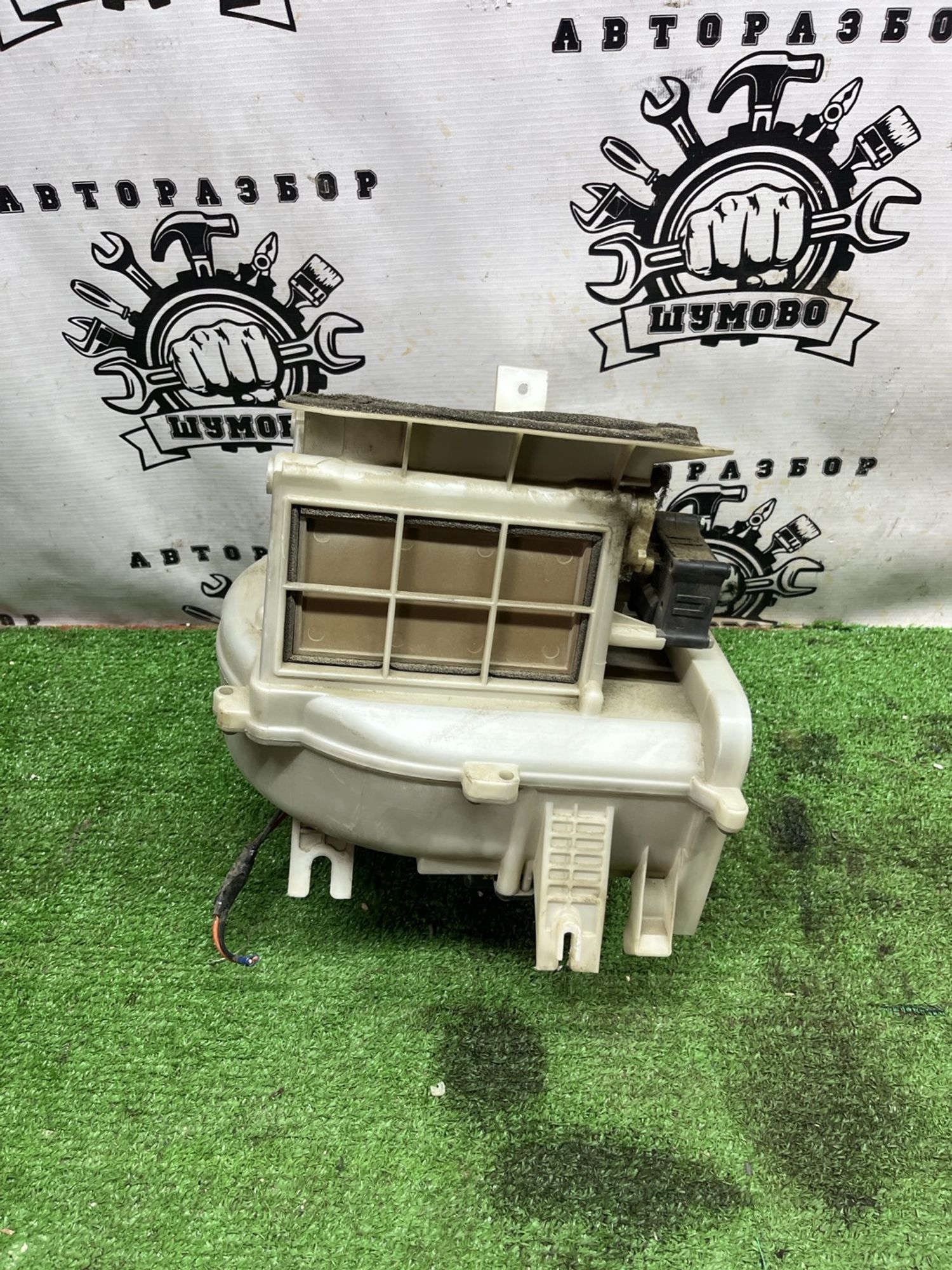 https://ycs.partsauto.market/partsauto-images/thmbs/userImages/cca1856e256b5441544f9aba03b424a6/part/bea40e51-bdd3-4c6c-82e3-5777380b77ff_1778562071459.jpg