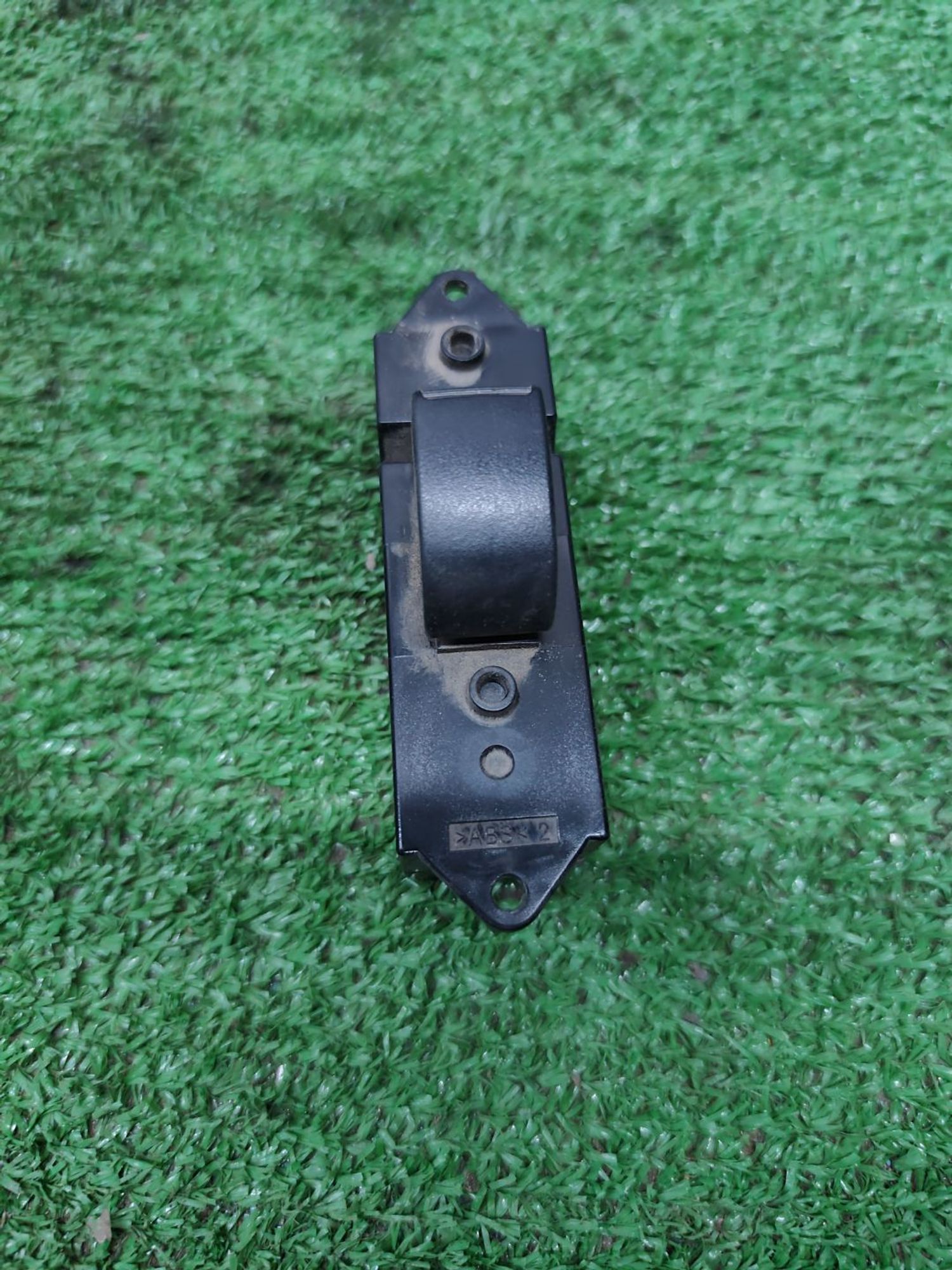 https://ycs.partsauto.market/partsauto-images/thmbs/userImages/cca1856e256b5441544f9aba03b424a6/part/bef10aec-aada-449e-81c3-62e61fc707ad_1779265517291.jpg