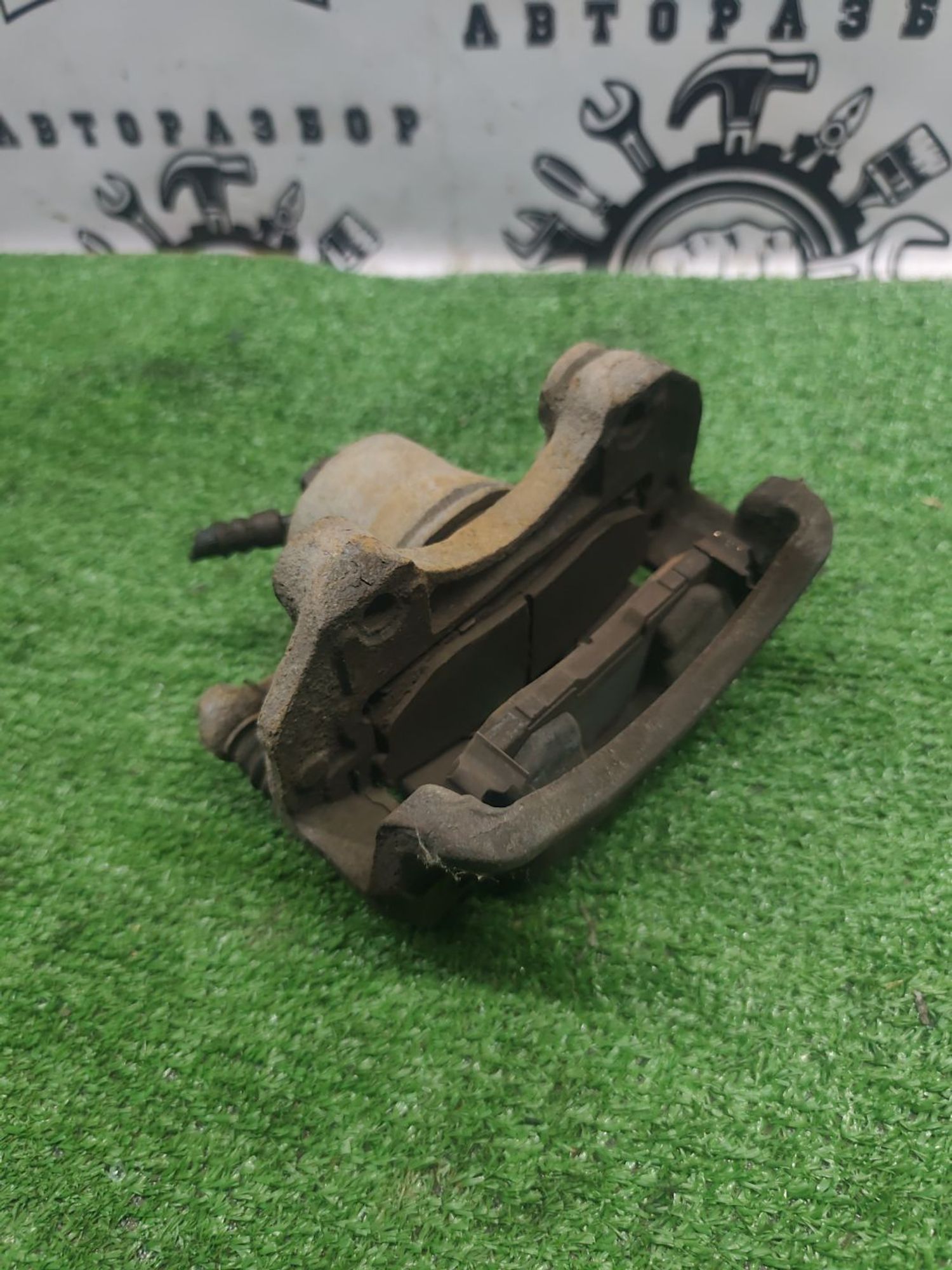 https://ycs.partsauto.market/partsauto-images/thmbs/userImages/cca1856e256b5441544f9aba03b424a6/part/bf68edcc-6e8f-4576-8b5f-7e440d406539_1789380473783.jpg