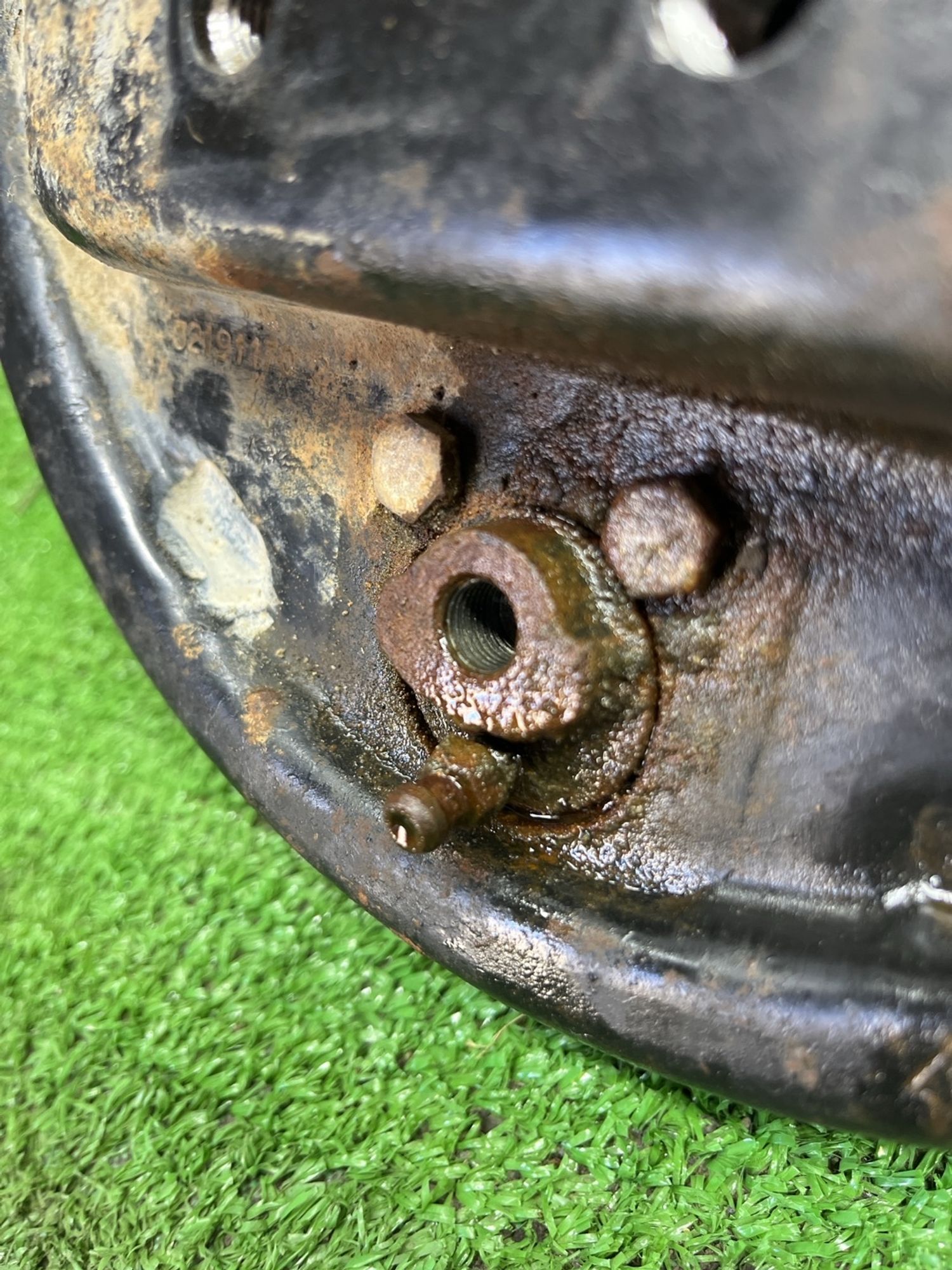 https://ycs.partsauto.market/partsauto-images/thmbs/userImages/cca1856e256b5441544f9aba03b424a6/part/bffcd92c-425e-49d2-8849-5fc4e6294d0f_1774343054891.jpg