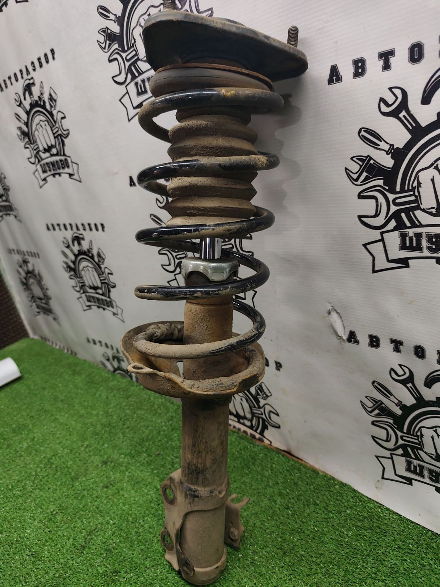 https://ycs.partsauto.market/partsauto-images/thmbs/userImages/cca1856e256b5441544f9aba03b424a6/part/c0e3fd77-81c8-4566-9e45-9d78811045f3_1781008071928.jpg