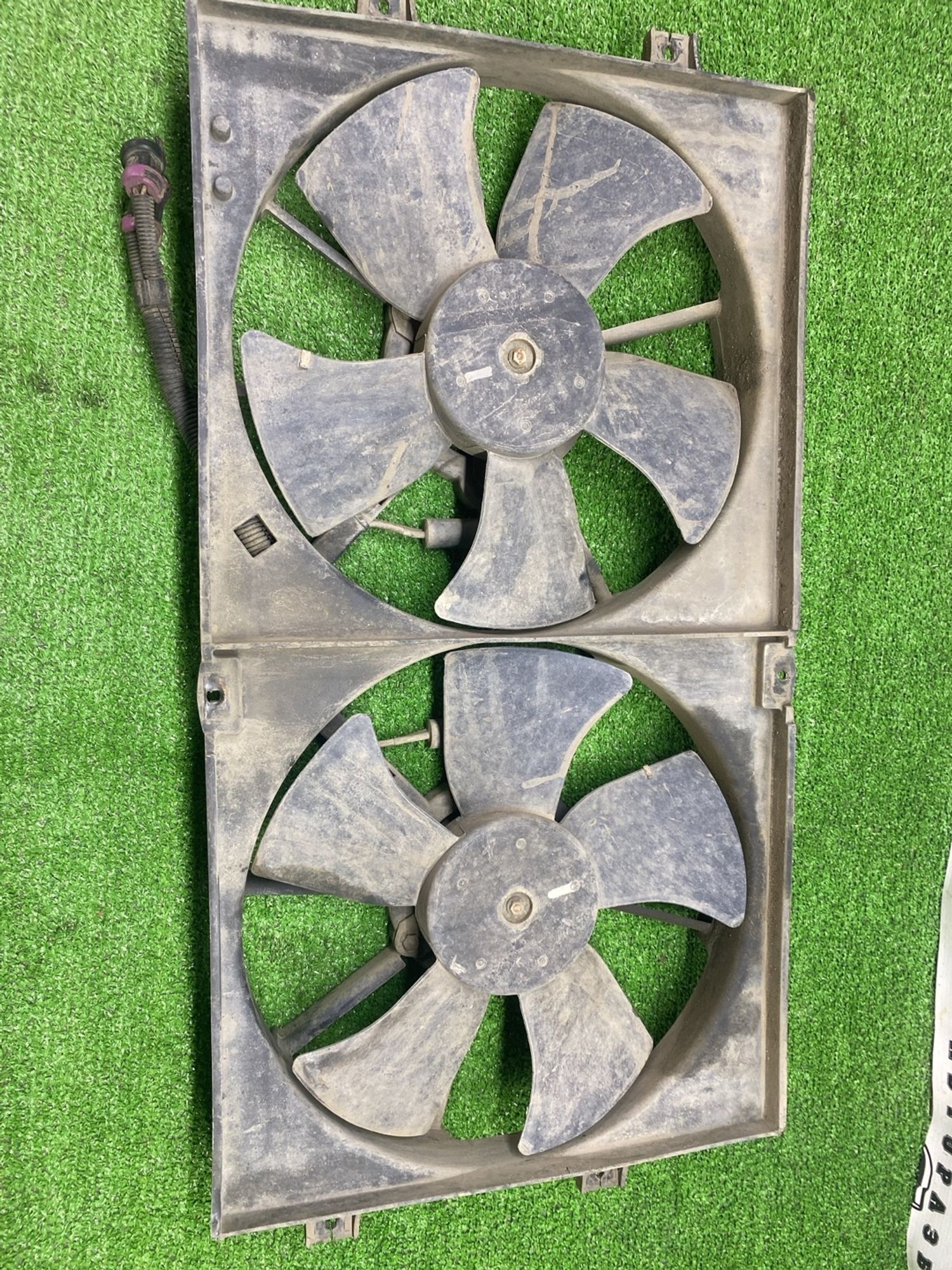 https://ycs.partsauto.market/partsauto-images/thmbs/userImages/cca1856e256b5441544f9aba03b424a6/part/c15af9be-bac9-409c-9d3a-d9875e93e06e_1780902419151.jpg