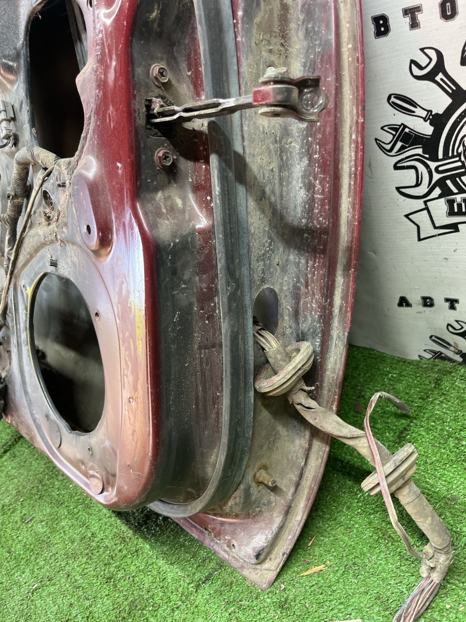 https://ycs.partsauto.market/partsauto-images/thmbs/userImages/cca1856e256b5441544f9aba03b424a6/part/c1c5f00e-08ed-4e4e-9b35-9412868c1f4e_1778308353891.jpg
