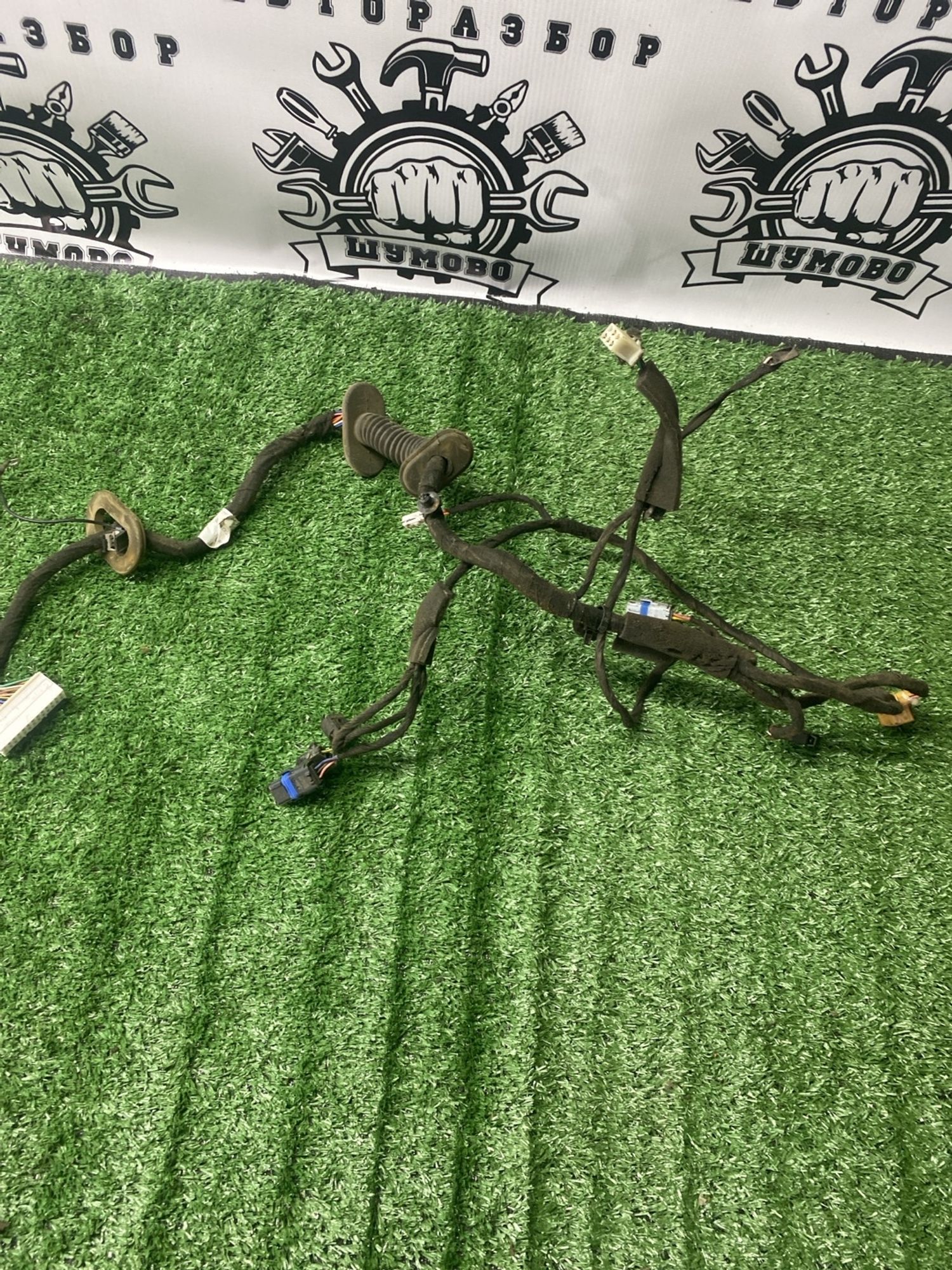 https://ycs.partsauto.market/partsauto-images/thmbs/userImages/cca1856e256b5441544f9aba03b424a6/part/c2cce2ea-4c16-49e6-8fae-ea2ee8d8e53e_1781086108647.jpg