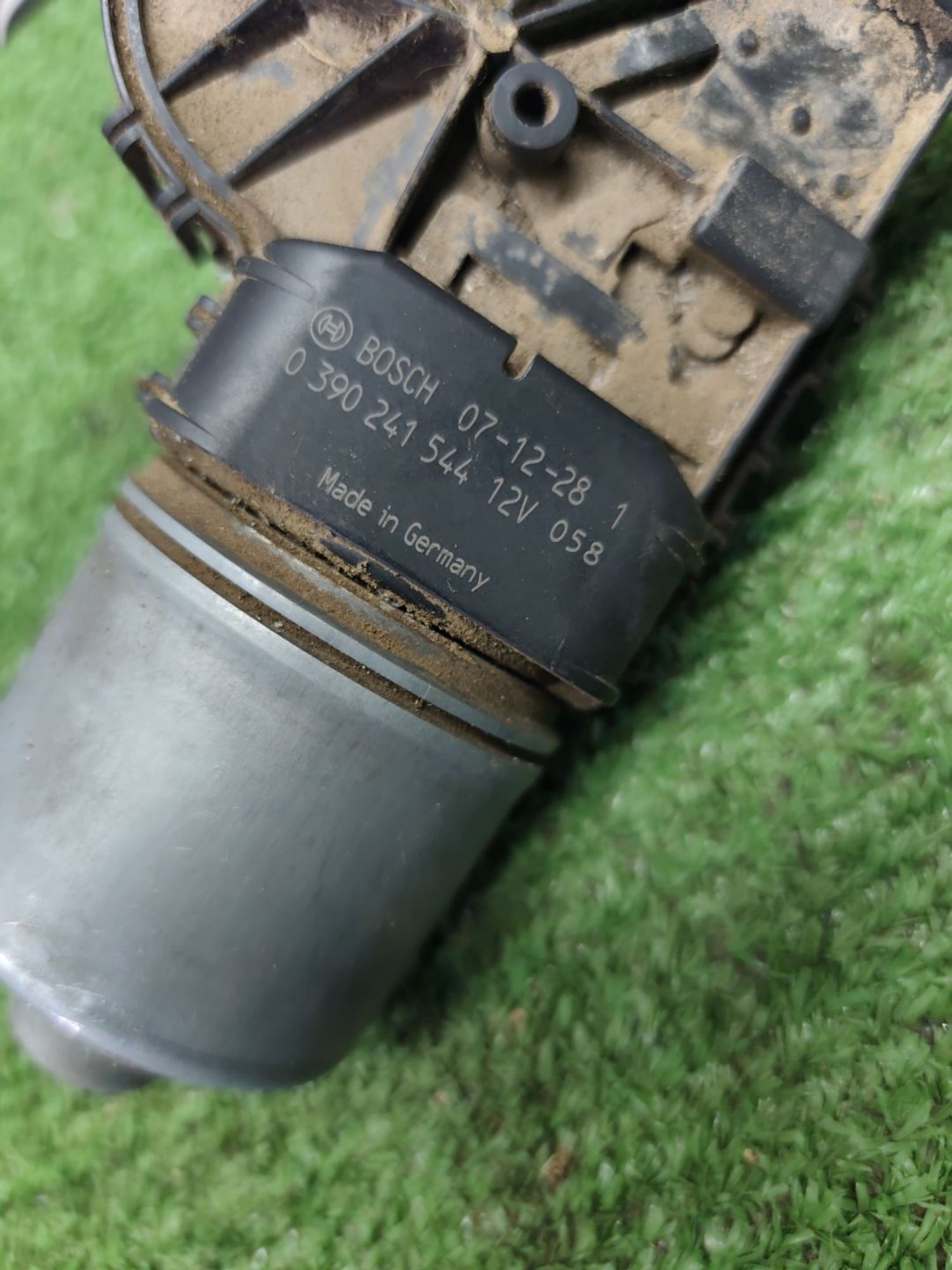 https://ycs.partsauto.market/partsauto-images/thmbs/userImages/cca1856e256b5441544f9aba03b424a6/part/c311a67b-5fa6-4816-84b0-dd5119bc4505_1774518452664.jpg