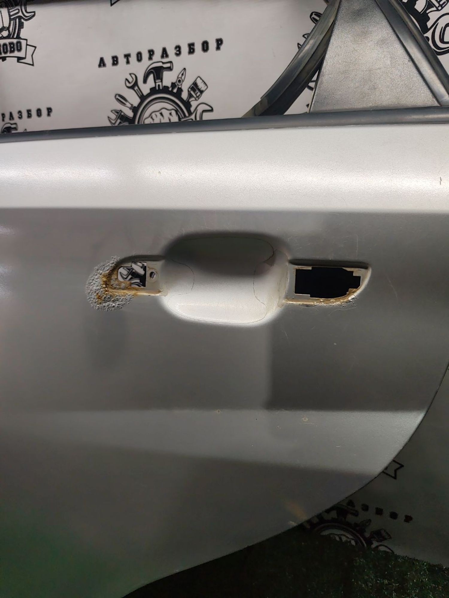 https://ycs.partsauto.market/partsauto-images/thmbs/userImages/cca1856e256b5441544f9aba03b424a6/part/c3d8bbf8-bf8e-4295-87da-958a14273cf2_1781008257058.jpg