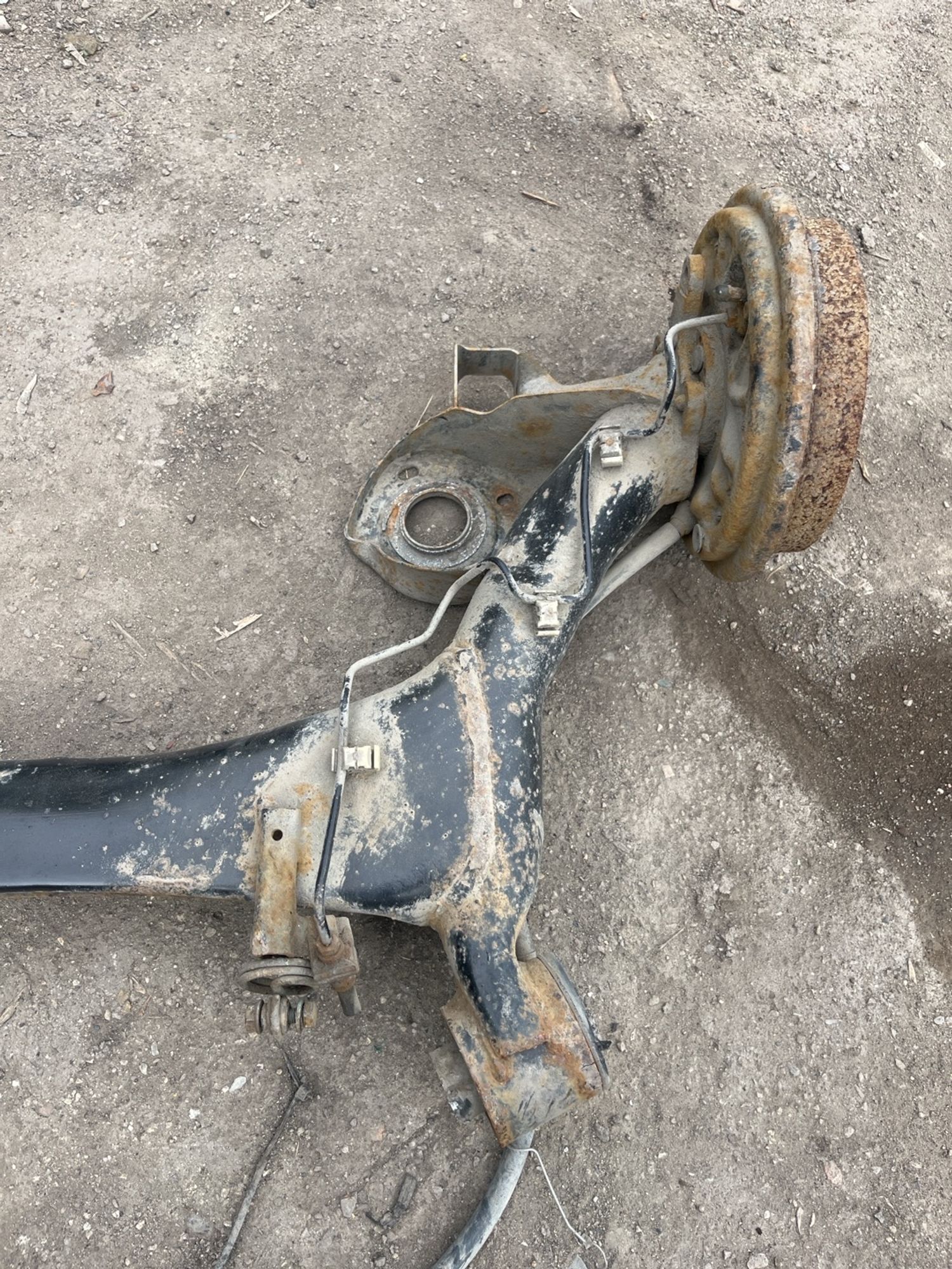 https://ycs.partsauto.market/partsauto-images/thmbs/userImages/cca1856e256b5441544f9aba03b424a6/part/c500f684-a48d-49c5-9adf-73d2c619ed1f_1778578348960.jpg