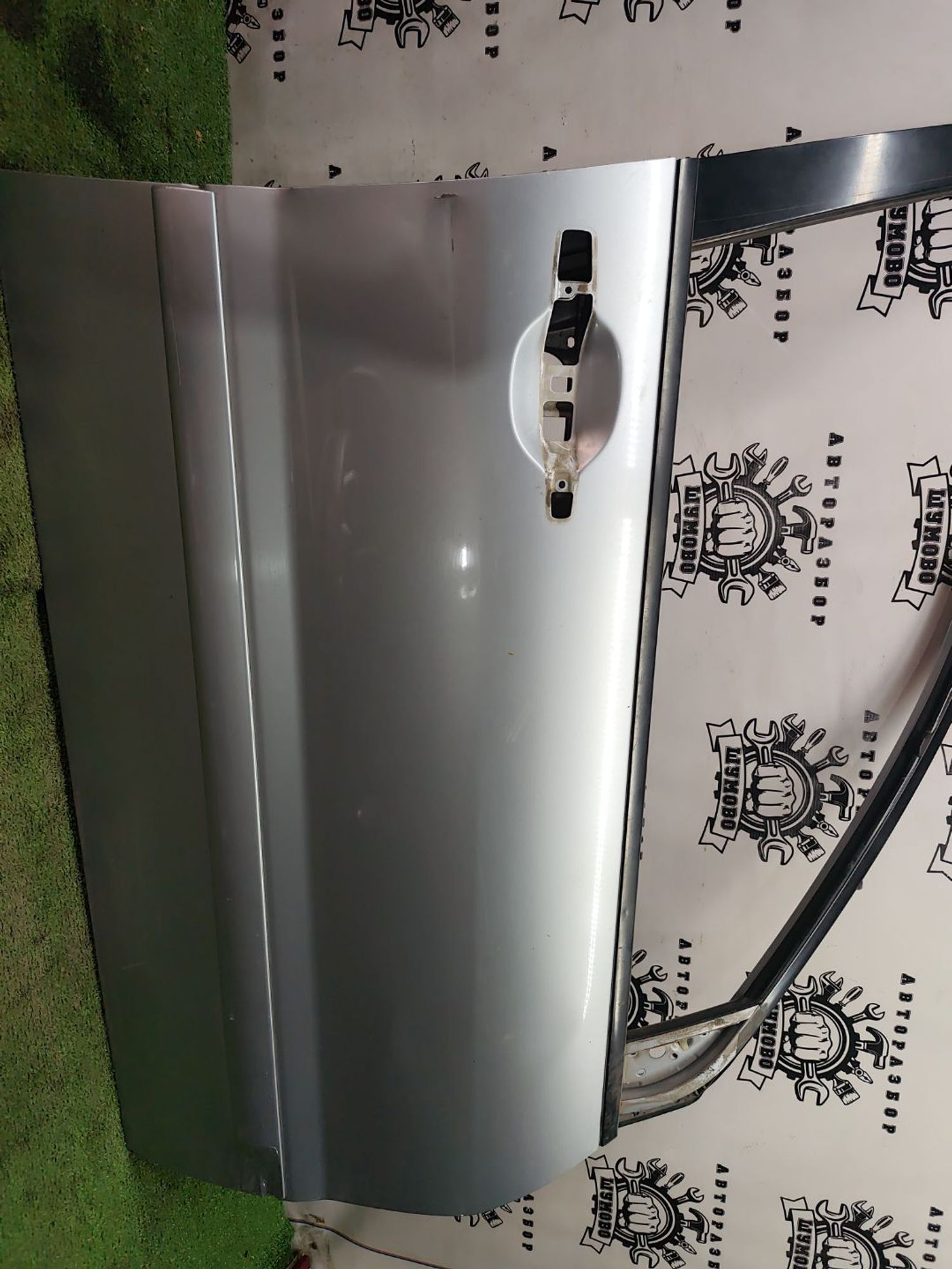 https://ycs.partsauto.market/partsauto-images/thmbs/userImages/cca1856e256b5441544f9aba03b424a6/part/c5305cee-7c5f-4b44-85a3-38a06ba05352_1779267999766.jpg
