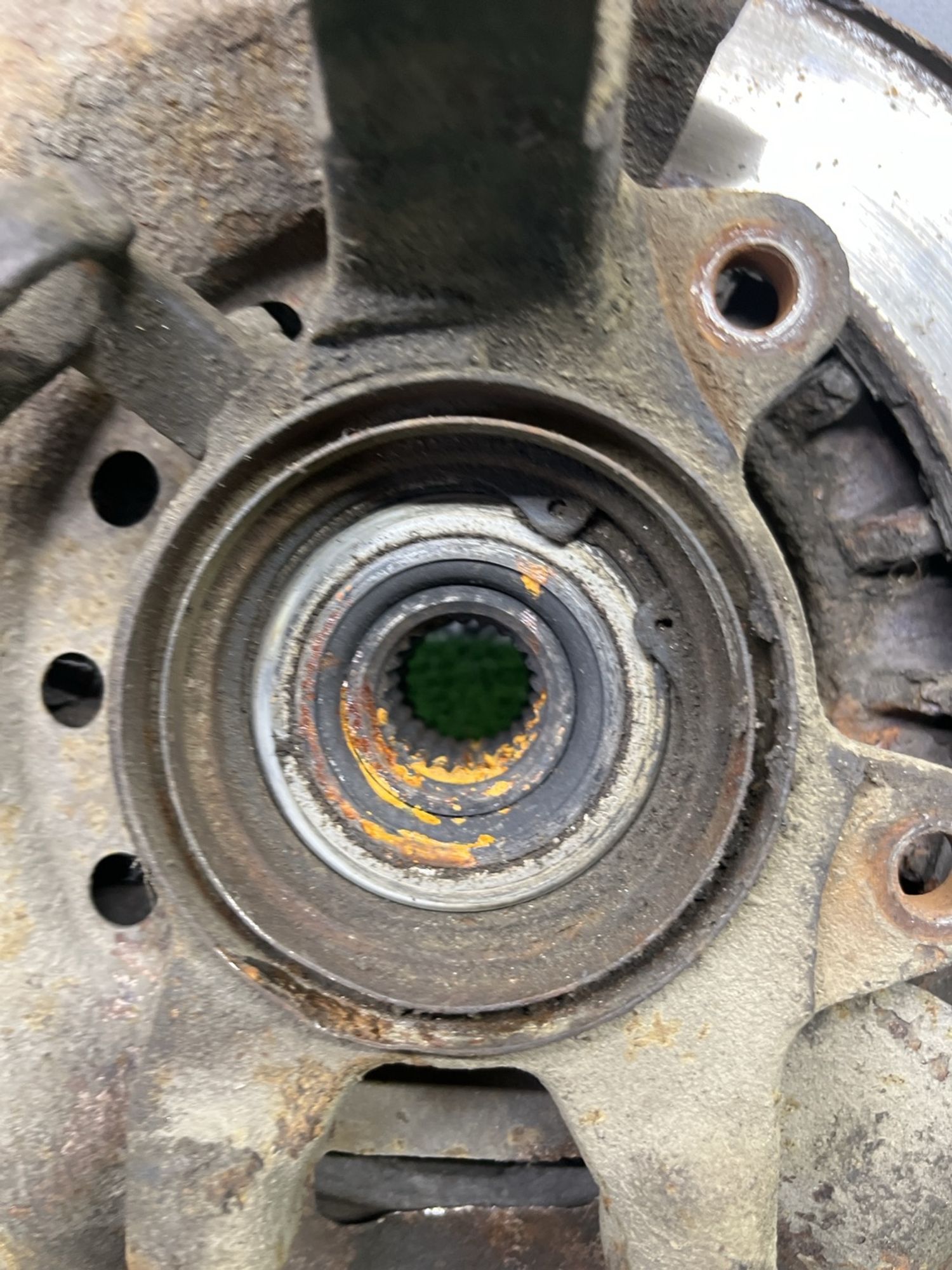 https://ycs.partsauto.market/partsauto-images/thmbs/userImages/cca1856e256b5441544f9aba03b424a6/part/c5b3e6cd-279a-49b5-8fec-4ca4ef07571c_1783329337294.jpg