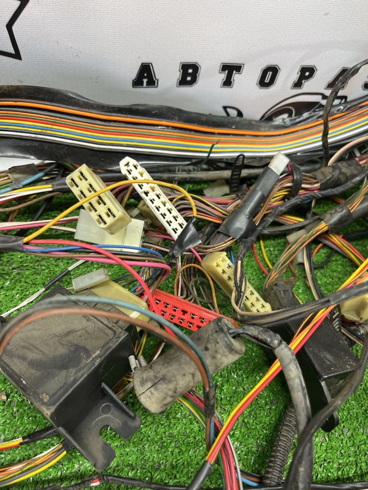 https://ycs.partsauto.market/partsauto-images/thmbs/userImages/cca1856e256b5441544f9aba03b424a6/part/c5f04023-ba1d-4800-aadf-743dd906fbb7_1781680346282.jpg