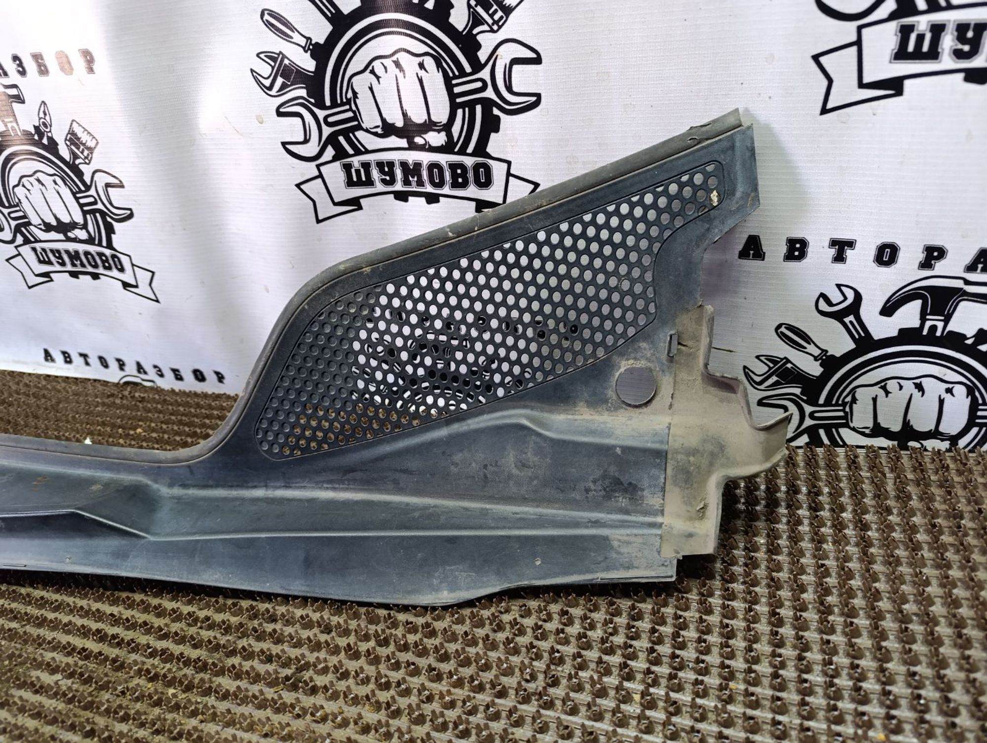 https://ycs.partsauto.market/partsauto-images/thmbs/userImages/cca1856e256b5441544f9aba03b424a6/part/c603c523-514a-46a7-ba23-a4ef1feaa296_1745770077940.jpg
