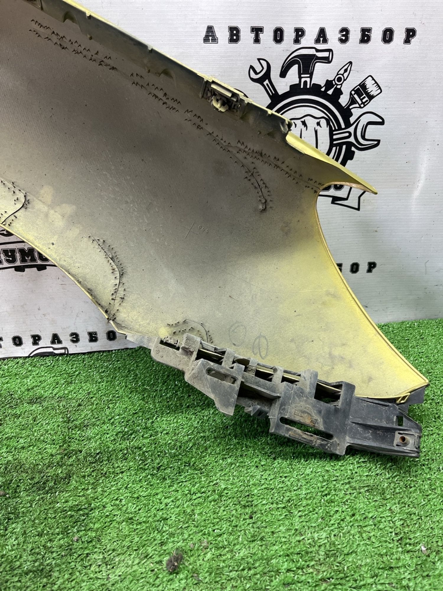 https://ycs.partsauto.market/partsauto-images/thmbs/userImages/cca1856e256b5441544f9aba03b424a6/part/c68e2cb8-aa86-4d36-afa9-5633e683fd07_1777453148962.jpg