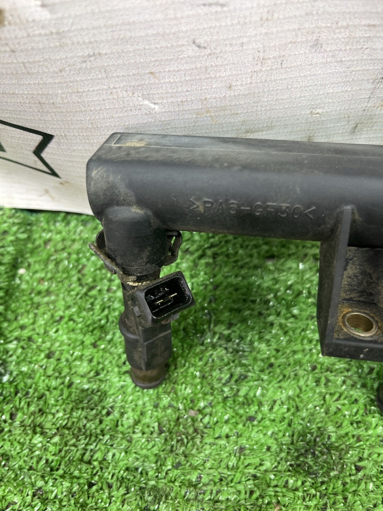 https://ycs.partsauto.market/partsauto-images/thmbs/userImages/cca1856e256b5441544f9aba03b424a6/part/c7138ece-8bde-42a1-be38-61221a5515d7_1777545202060.jpg