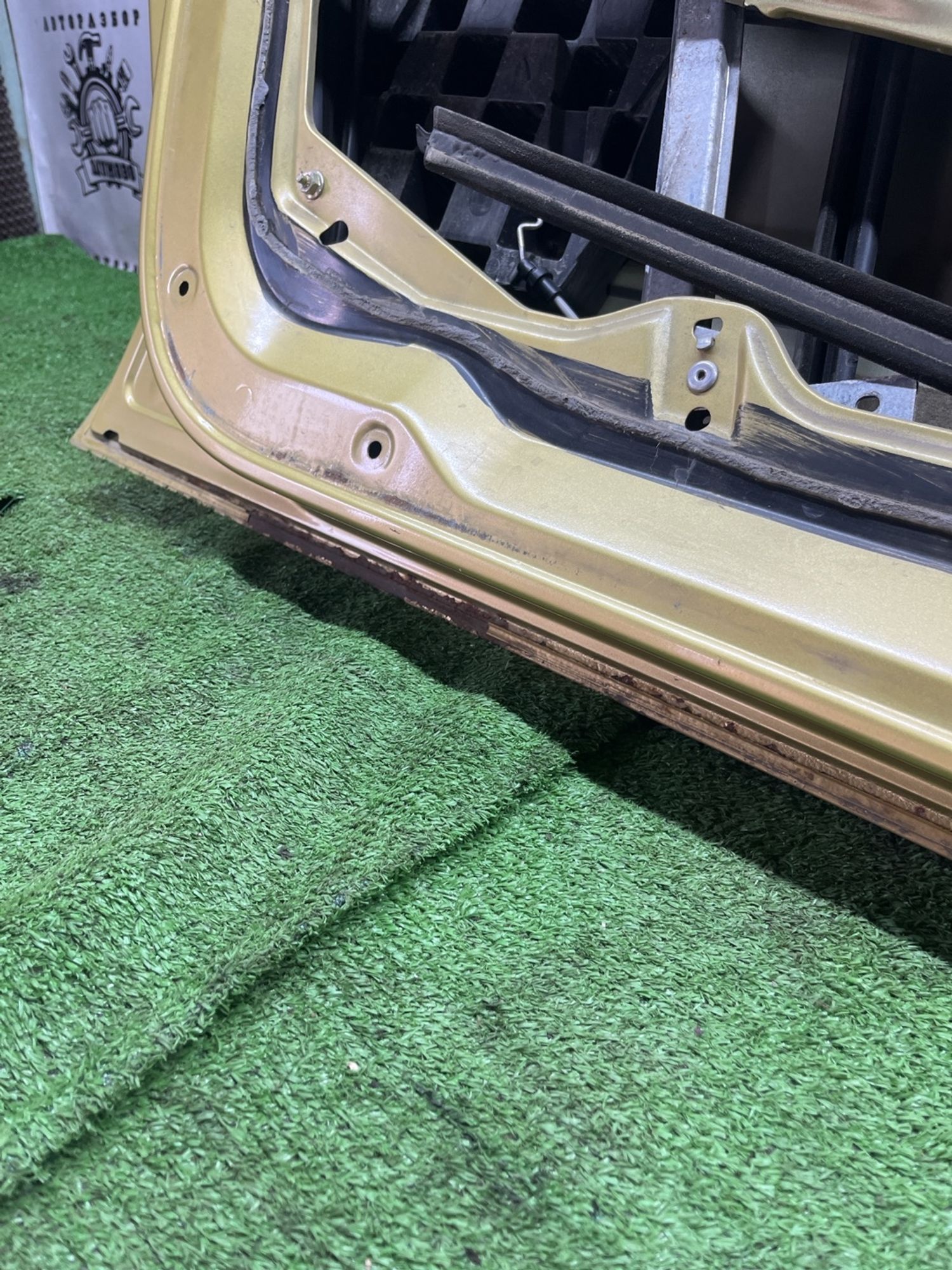 https://ycs.partsauto.market/partsauto-images/thmbs/userImages/cca1856e256b5441544f9aba03b424a6/part/c824685e-d450-4e02-a231-a8d0f6ee0cf9_1777540219503.jpg