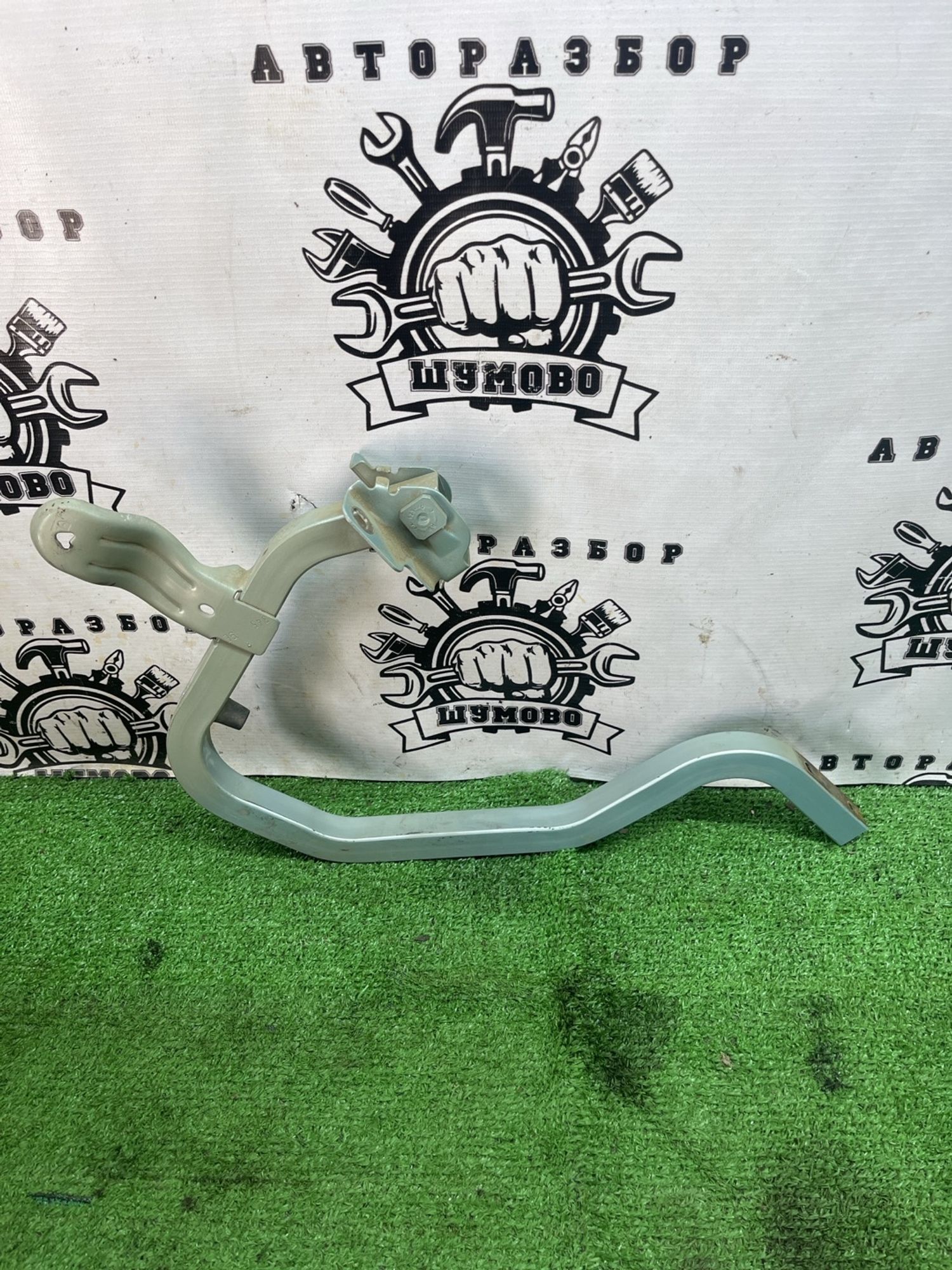 https://ycs.partsauto.market/partsauto-images/thmbs/userImages/cca1856e256b5441544f9aba03b424a6/part/c8c6a37a-5968-4fa9-81ff-1ea9afcb0247_1774509779039.jpg