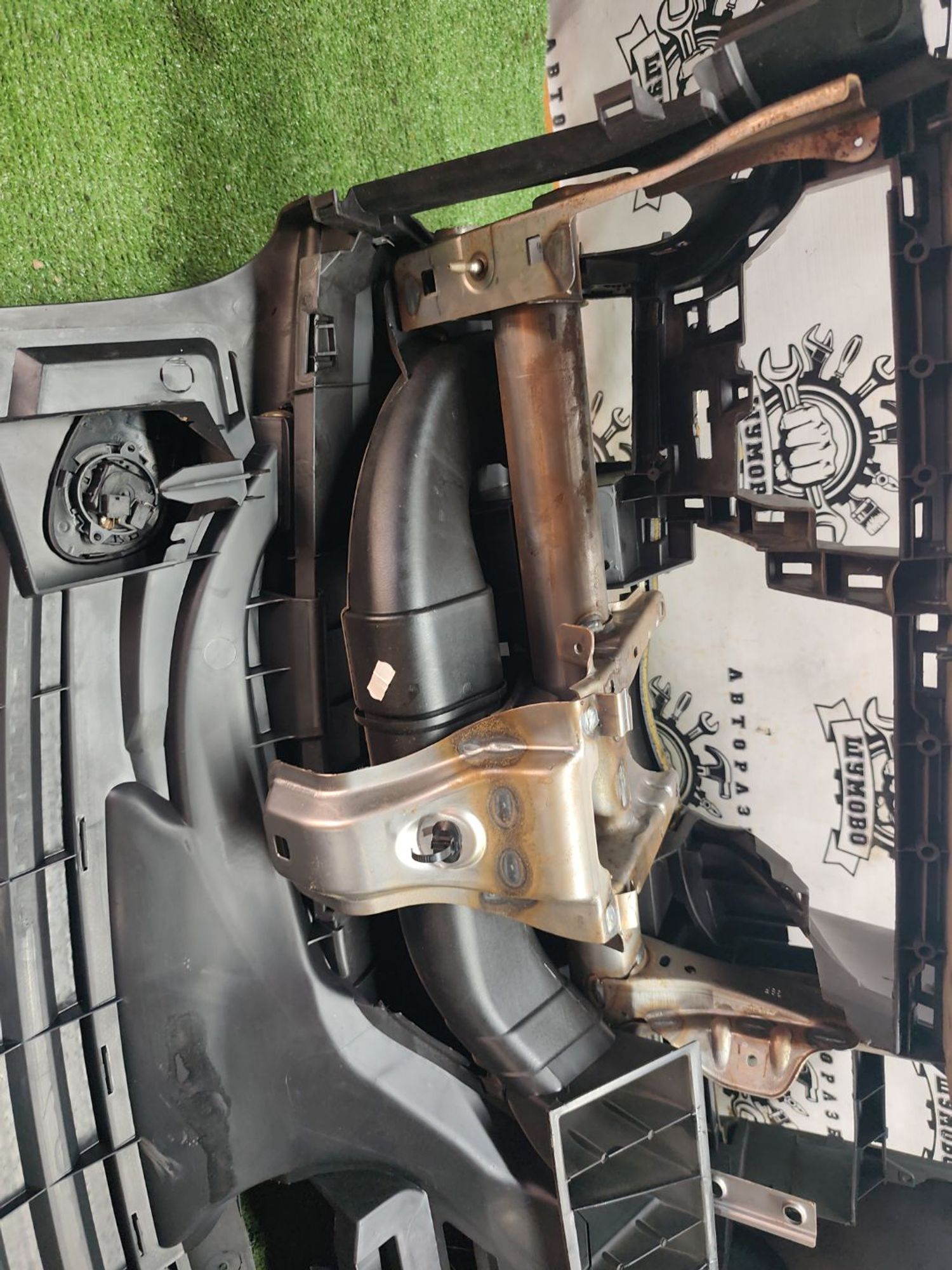 https://ycs.partsauto.market/partsauto-images/thmbs/userImages/cca1856e256b5441544f9aba03b424a6/part/c8e286eb-587b-4828-80de-1c45b022b853_1777794853989.jpg