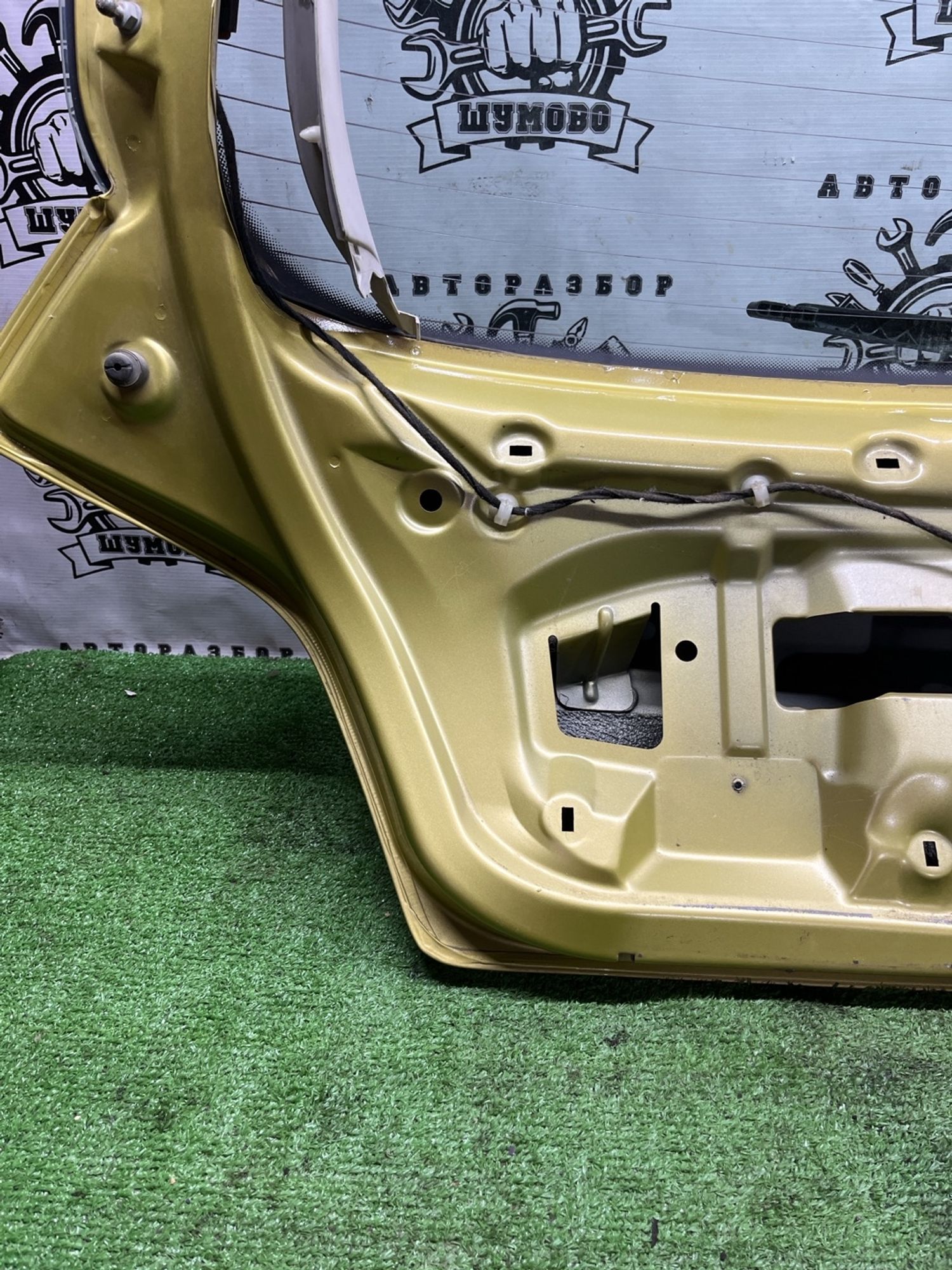 https://ycs.partsauto.market/partsauto-images/thmbs/userImages/cca1856e256b5441544f9aba03b424a6/part/c9325d87-9818-4dc7-8878-eed3c90e093e_1777876457787.jpg