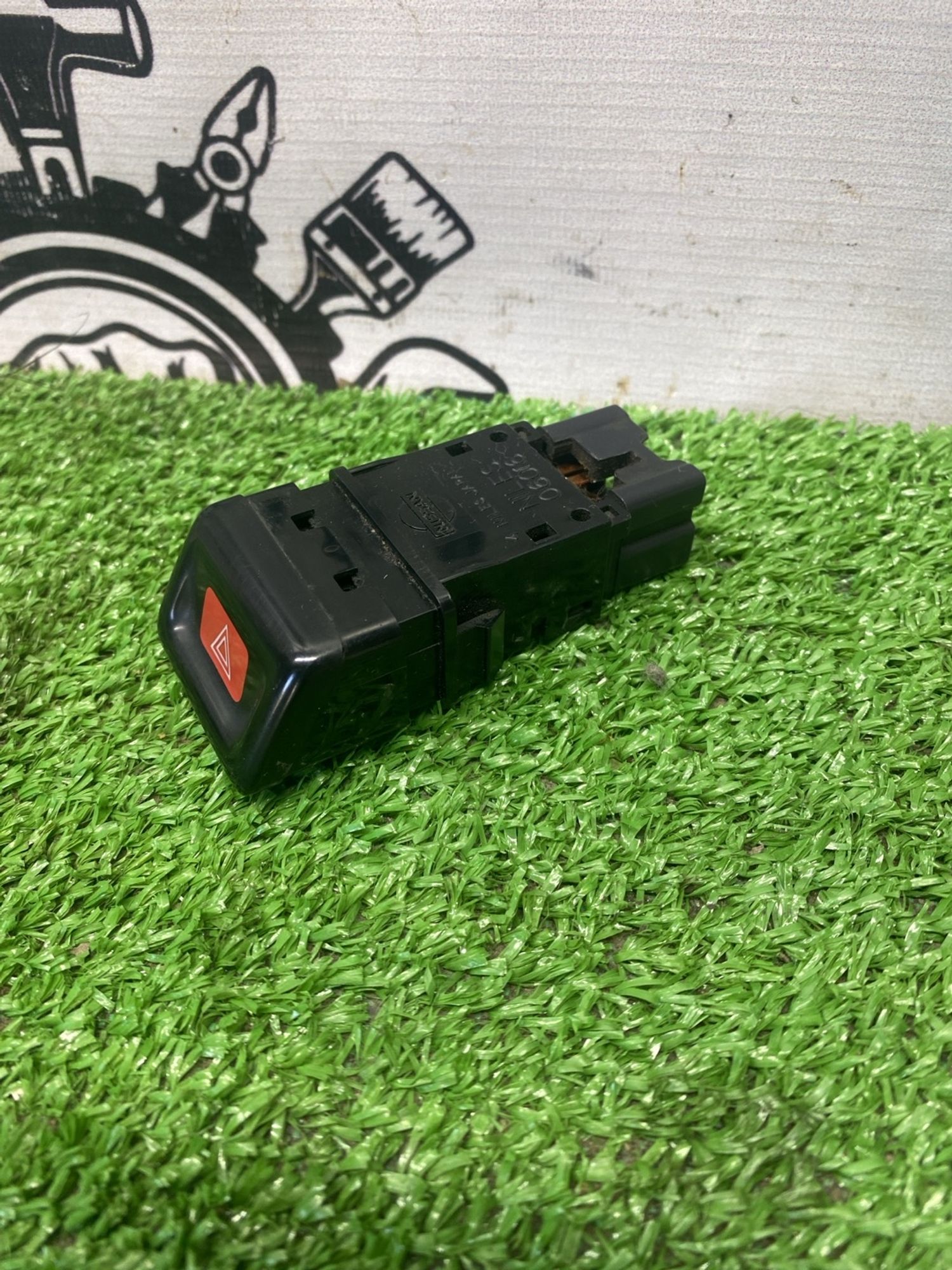 https://ycs.partsauto.market/partsauto-images/thmbs/userImages/cca1856e256b5441544f9aba03b424a6/part/c9e9fcf9-a498-47bc-9067-4c1bec46b769_1778491296112.jpg