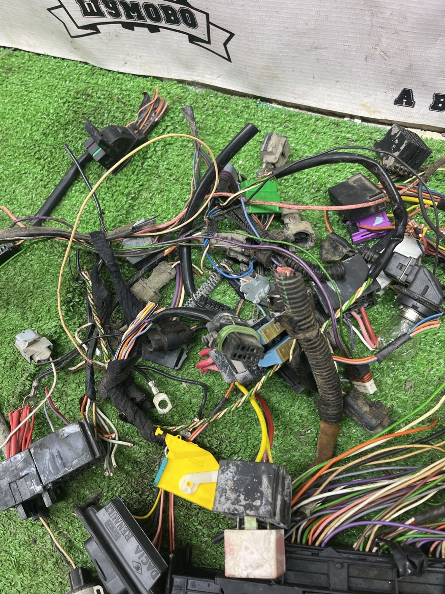 https://ycs.partsauto.market/partsauto-images/thmbs/userImages/cca1856e256b5441544f9aba03b424a6/part/ca78bd9b-da7d-4a8e-893c-35010cc21f82_1775372741929.jpg
