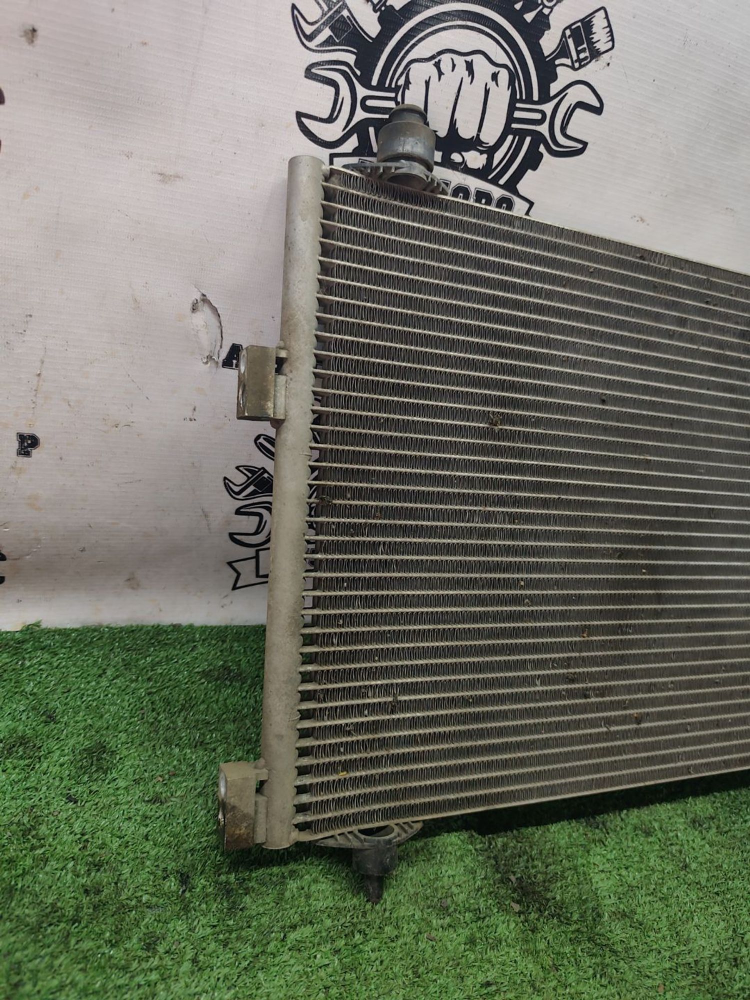 https://ycs.partsauto.market/partsauto-images/thmbs/userImages/cca1856e256b5441544f9aba03b424a6/part/cbd3611e-8f28-498d-ae37-06efb696d4d9_1777790578054.jpg