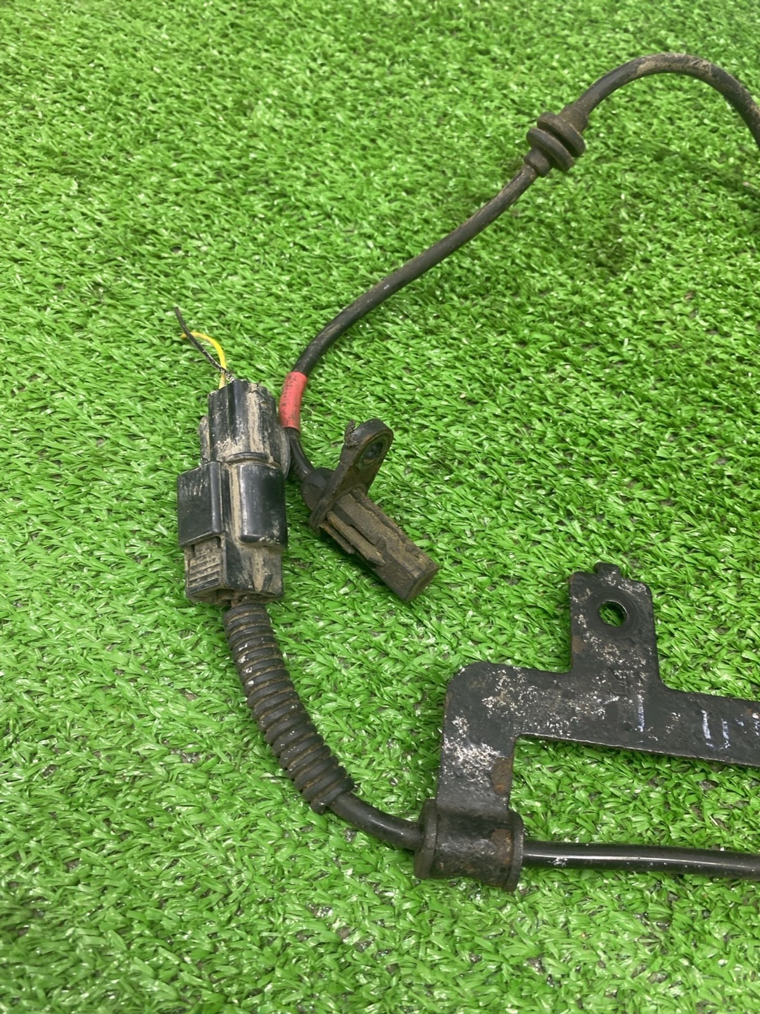 https://ycs.partsauto.market/partsauto-images/thmbs/userImages/cca1856e256b5441544f9aba03b424a6/part/cc03b683-830b-4f9c-b6f8-ebb8b345483f_1782803057203.jpg