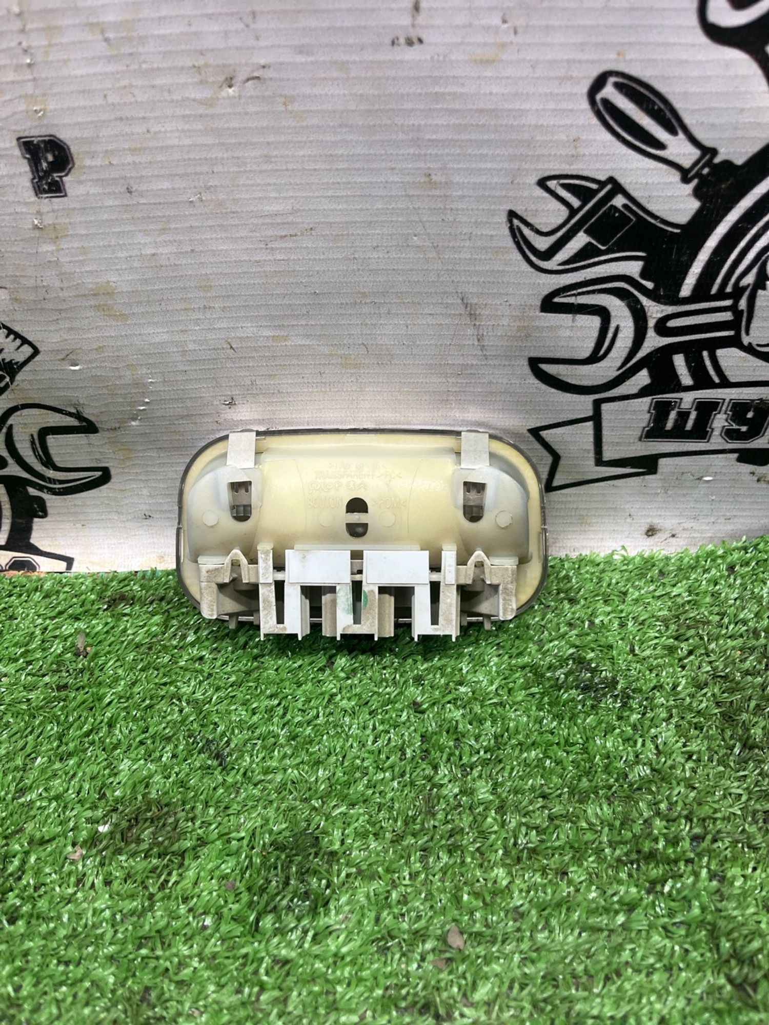 https://ycs.partsauto.market/partsauto-images/thmbs/userImages/cca1856e256b5441544f9aba03b424a6/part/cc5c7dab-3ed5-4ffe-8e5f-5b2ceab9910a_1777454777596.jpg