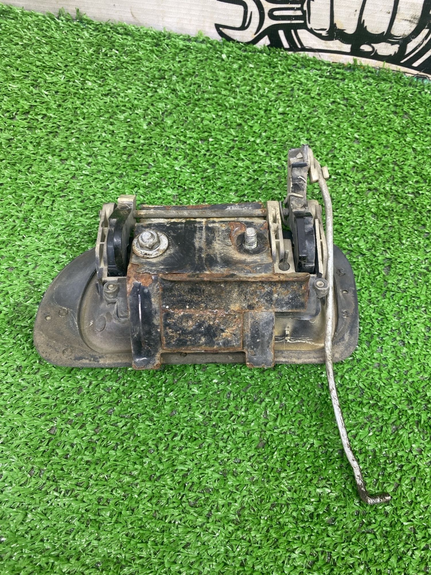https://ycs.partsauto.market/partsauto-images/thmbs/userImages/cca1856e256b5441544f9aba03b424a6/part/cc72641b-1487-405e-87e8-f05acee842f8_1780463595829.jpg